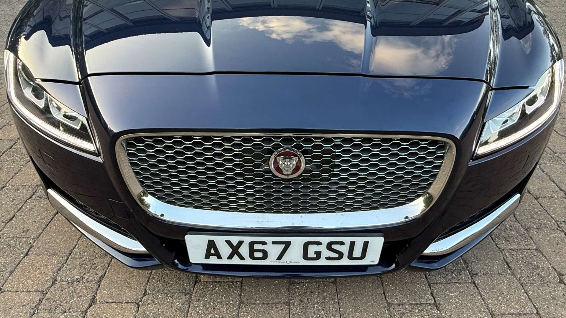 JAGUAR XF 2.0 XF Portfolio D AWD Auto 4WD 4dr #37