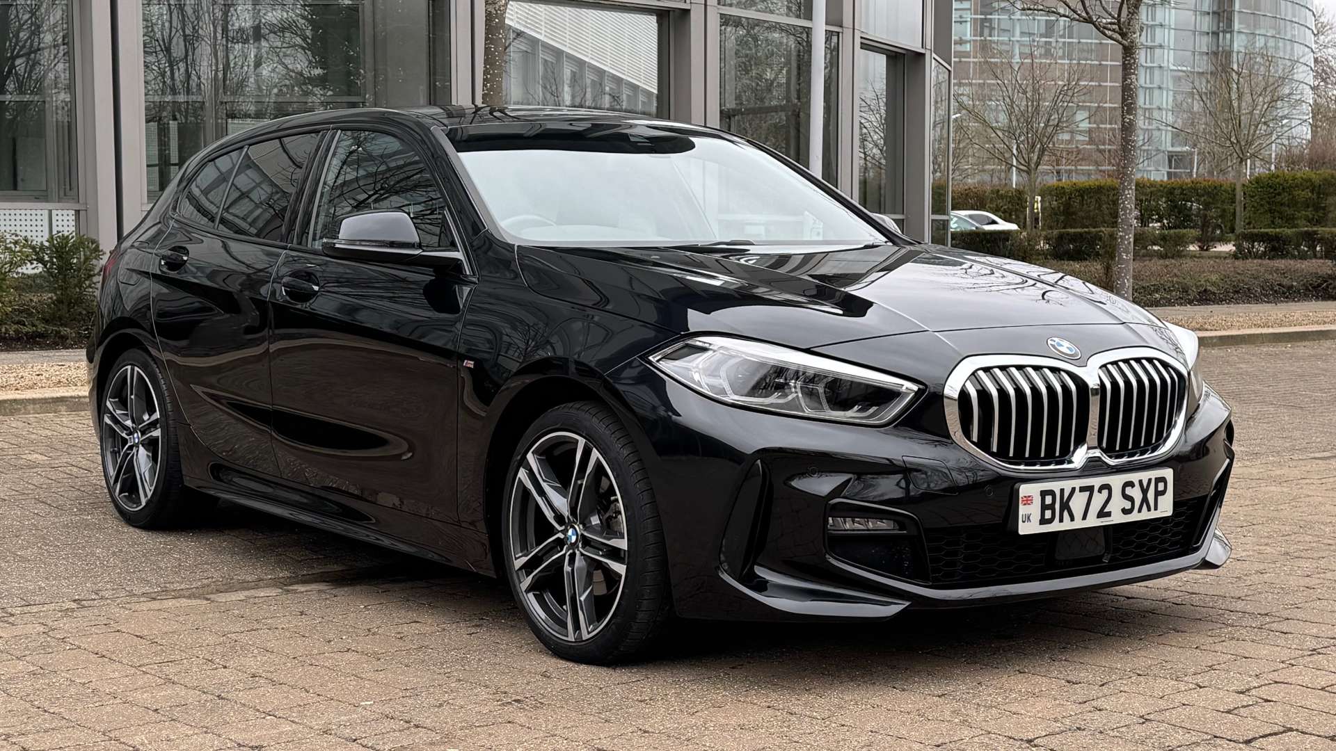 2022 1 SERIES 1.5 118I M SPORT AUTO 5DR 13,500 MILES 2022 AUTOMATIC PETROL BLACK... photo