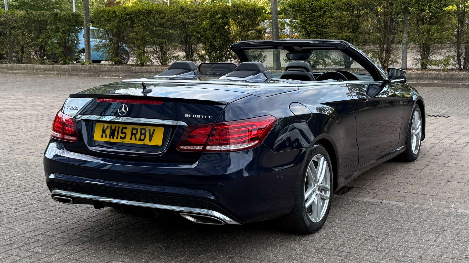 MERCEDES-BENZ E-CLASS 2.1 E220 AMG Line Bluetec Auto 2dr #22
