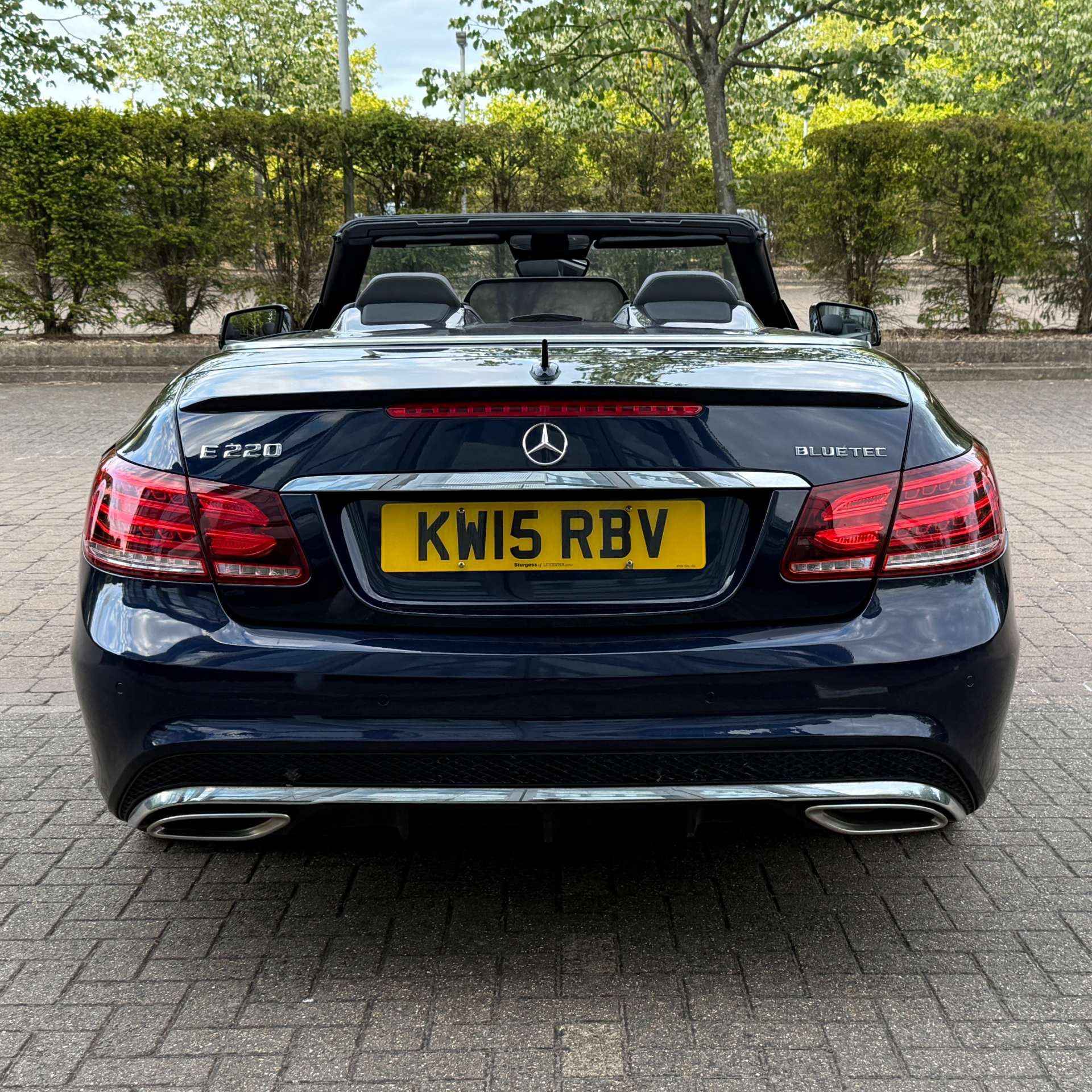 MERCEDES-BENZ E-CLASS 2.1 E220 AMG Line Bluetec Auto 2dr #27