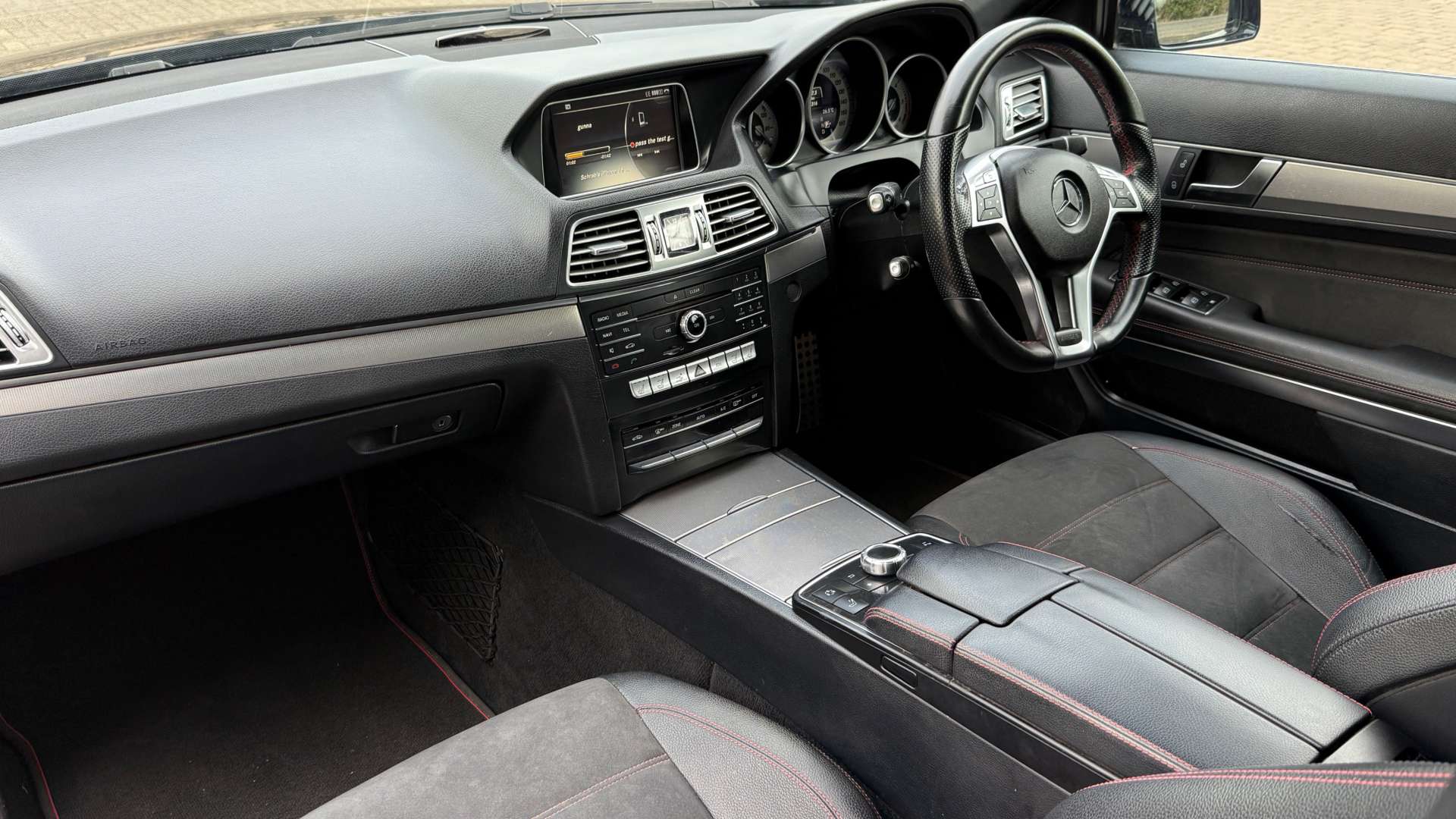 MERCEDES-BENZ E-CLASS 2.1 E220 AMG Line Bluetec Auto 2dr #46