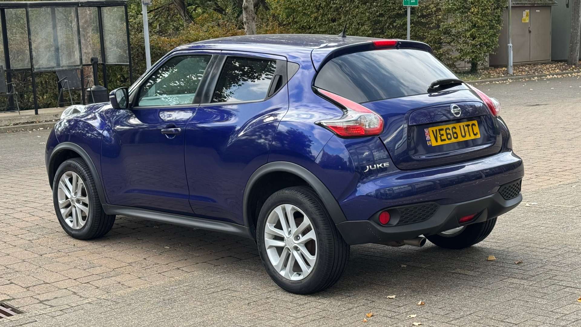 NISSAN JUKE 1.2 Juke N-Connecta DiG-T 5dr #4