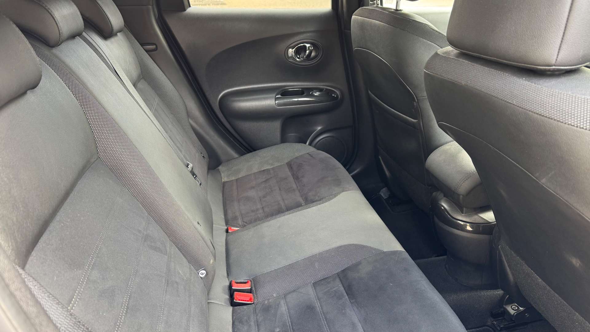 NISSAN JUKE 1.2 Juke N-Connecta DiG-T 5dr #21