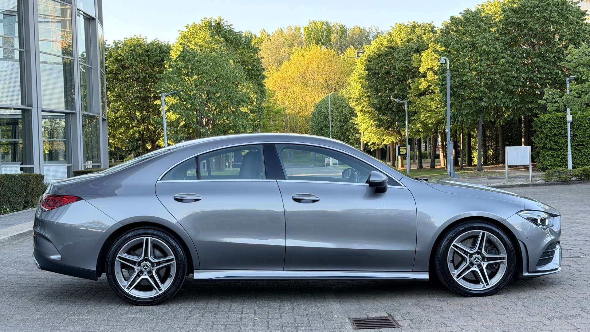MERCEDES-BENZ CLA 2.0 CLA 220 AMG Line Auto 4dr #16