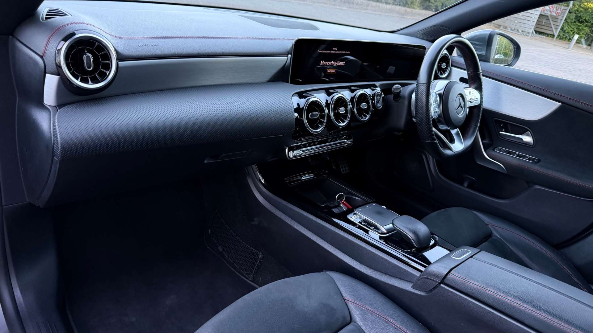 MERCEDES-BENZ CLA 2.0 CLA 220 AMG Line Auto 4dr #25