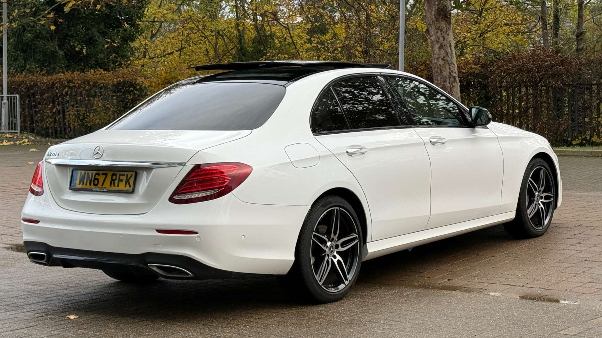 MERCEDES-BENZ E-CLASS 2.0 E 220 D AMG Line Premium Auto 4dr #5