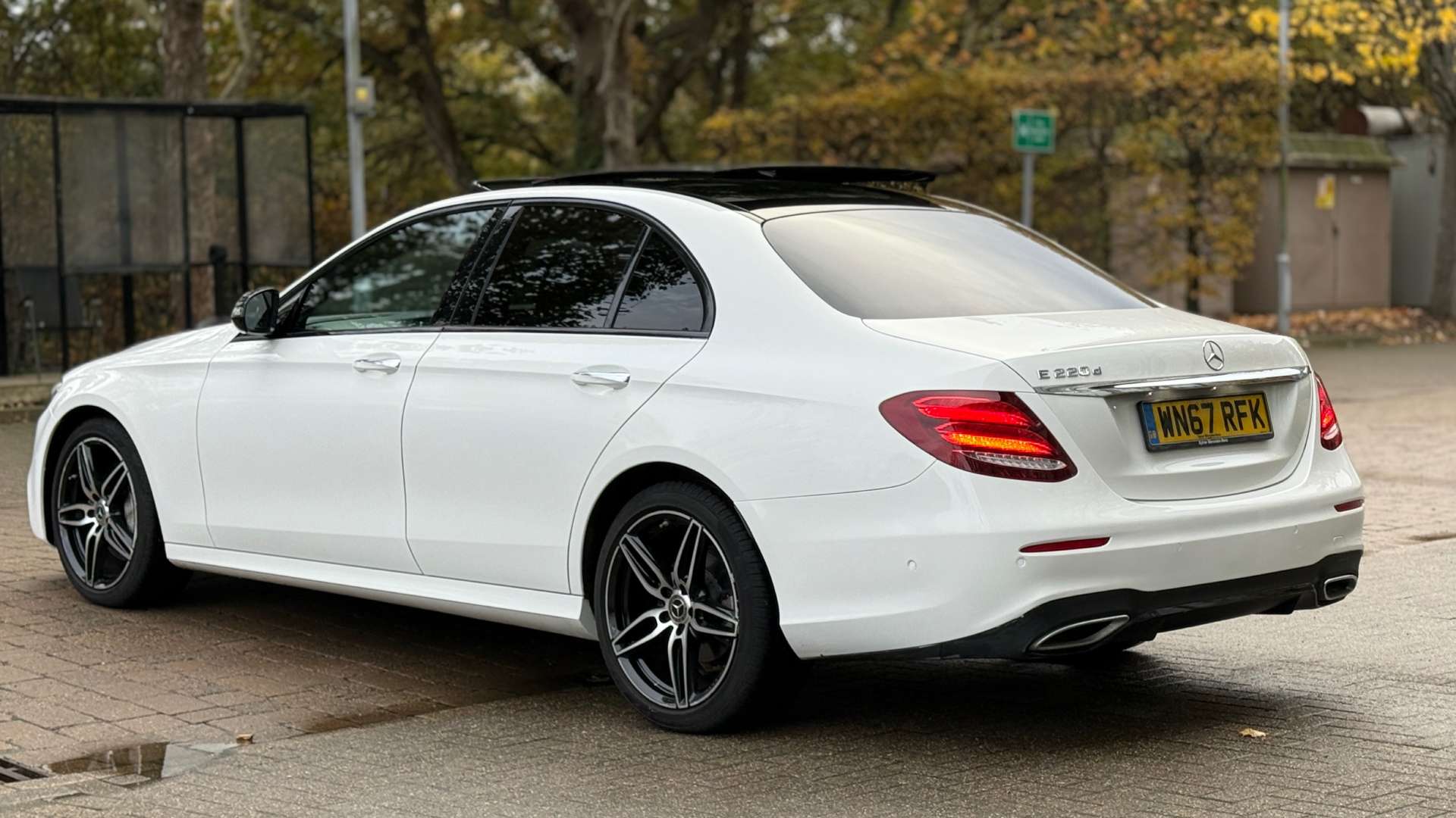 MERCEDES-BENZ E-CLASS 2.0 E 220 D AMG Line Premium Auto 4dr #12