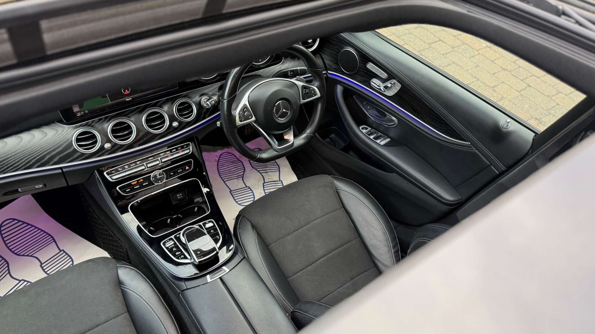 MERCEDES-BENZ E-CLASS 2.0 E 220 D AMG Line Premium Auto 4dr #16