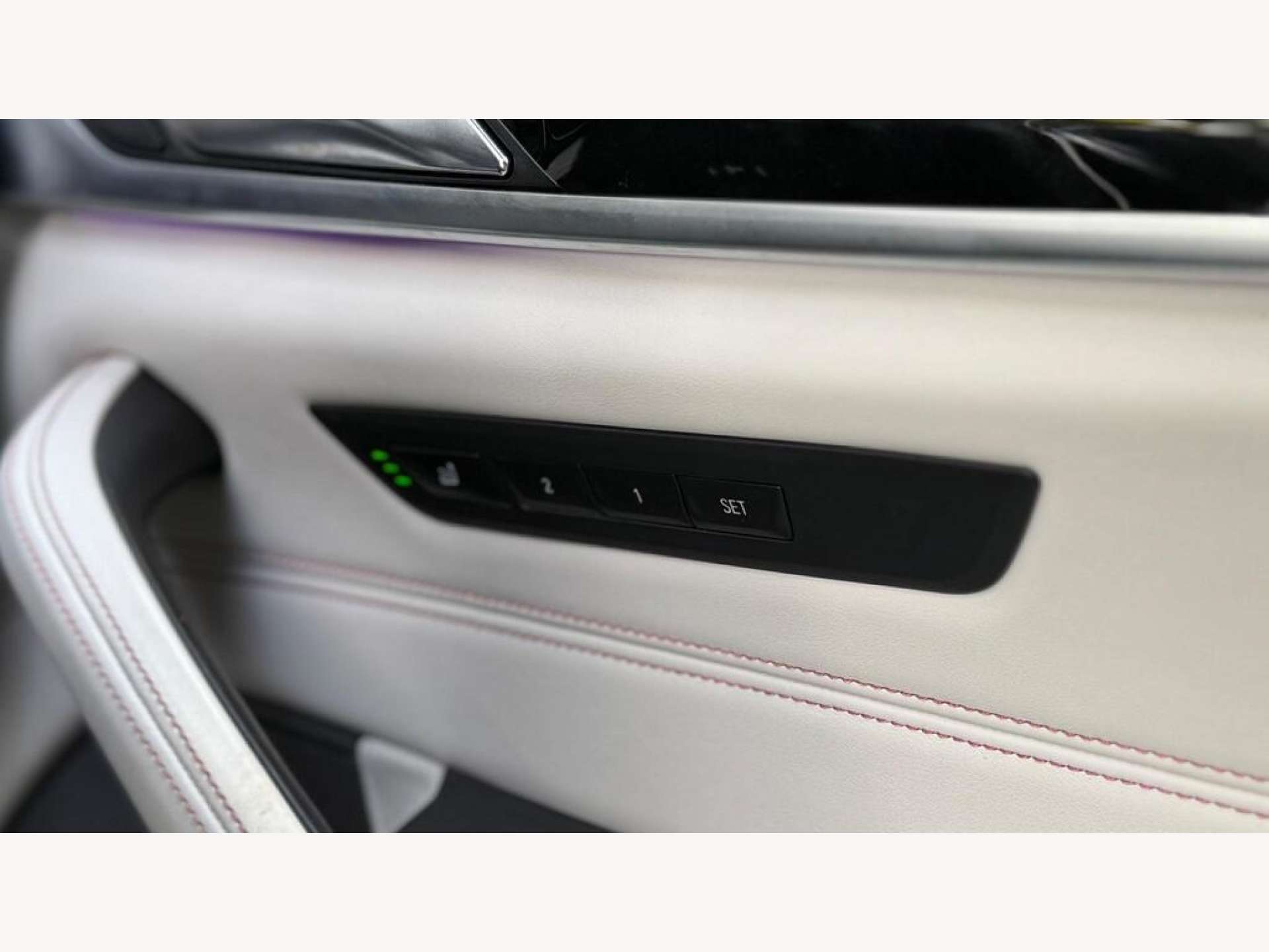 BMW 5 SERIES 4.4 M5 Auto 4WD 4dr #25