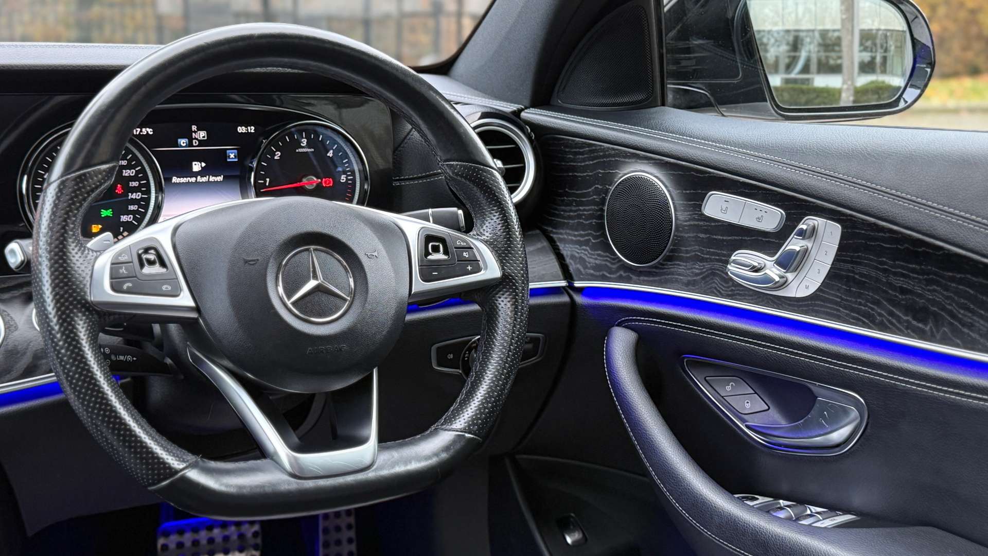 MERCEDES-BENZ E-CLASS 2.0 E 220 D AMG Line Premium Auto 4dr #32