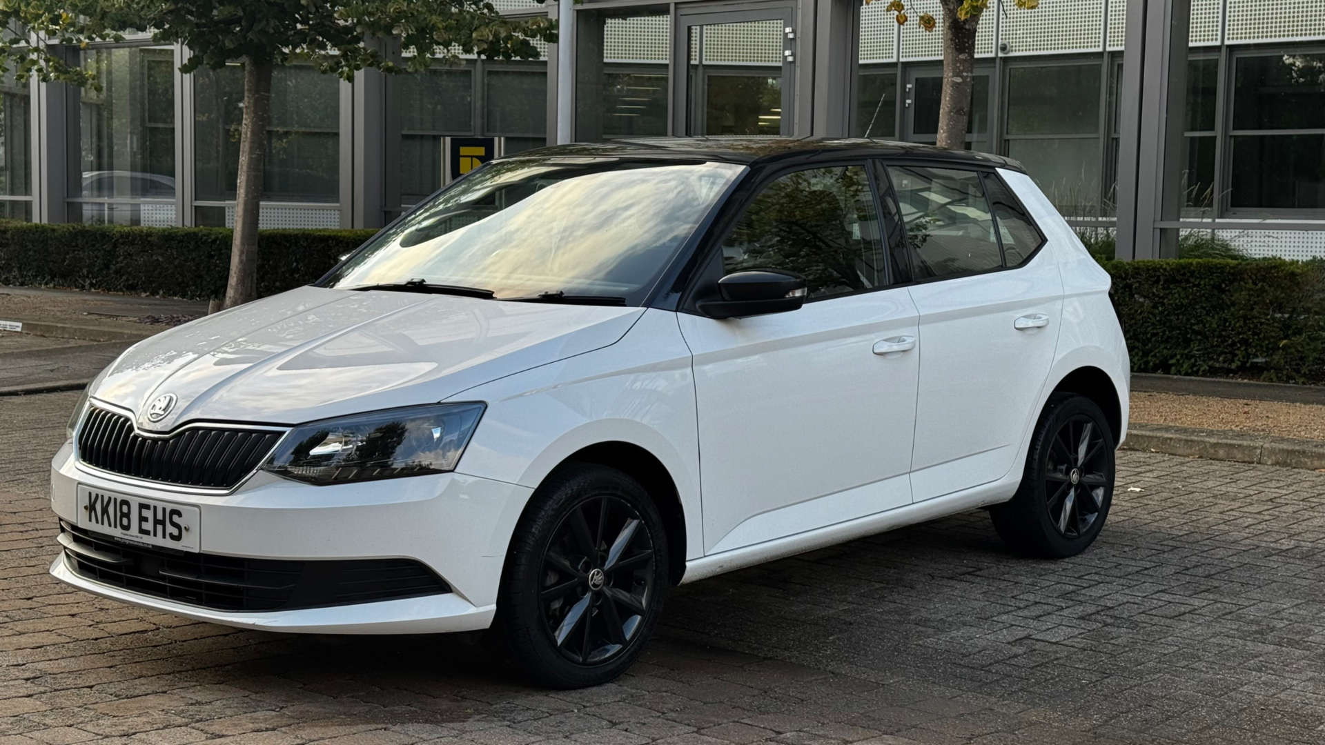 SKODA FABIA 1.0 Fabia Colour Edition MPI 5dr #3