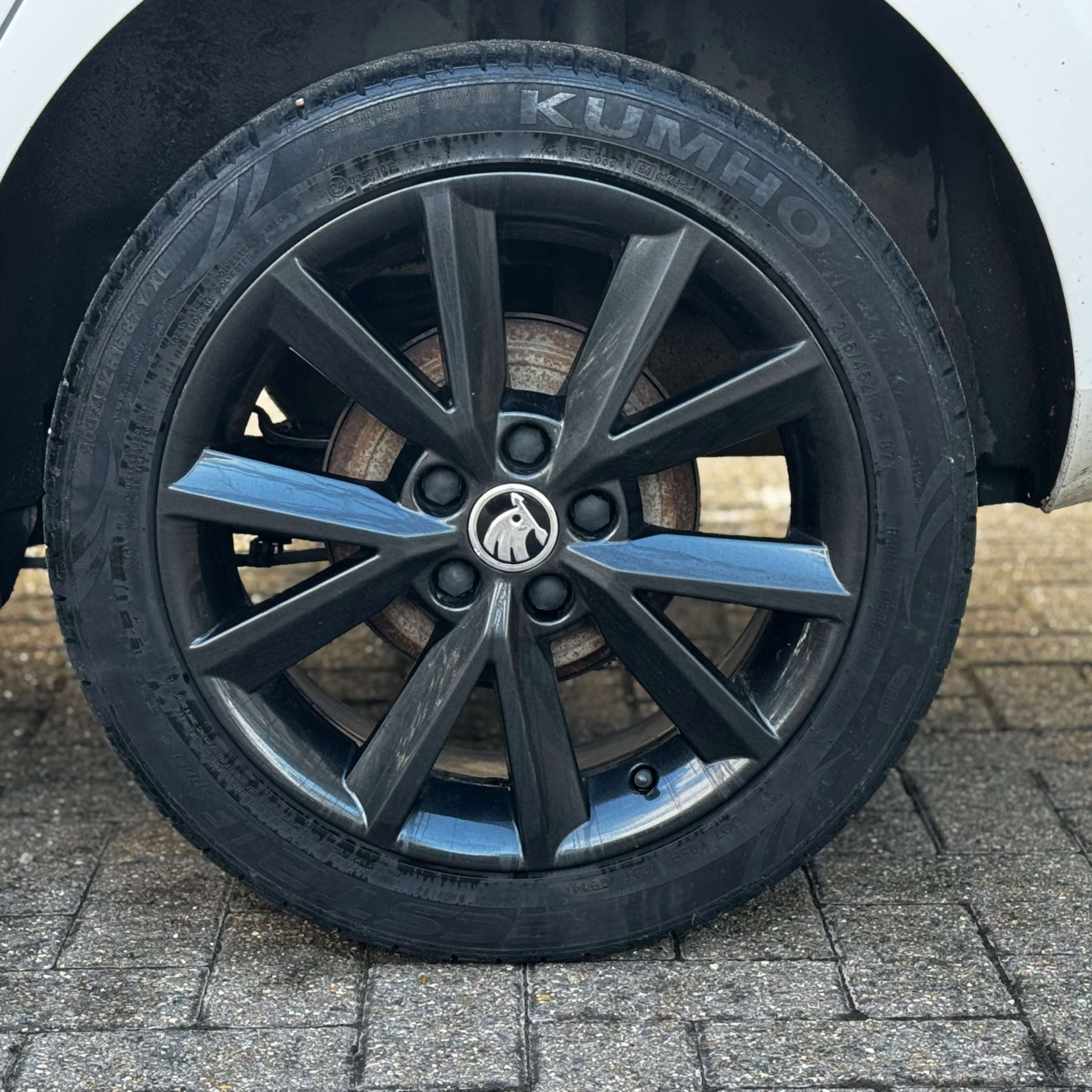 SKODA FABIA 1.0 Fabia Colour Edition MPI 5dr #15