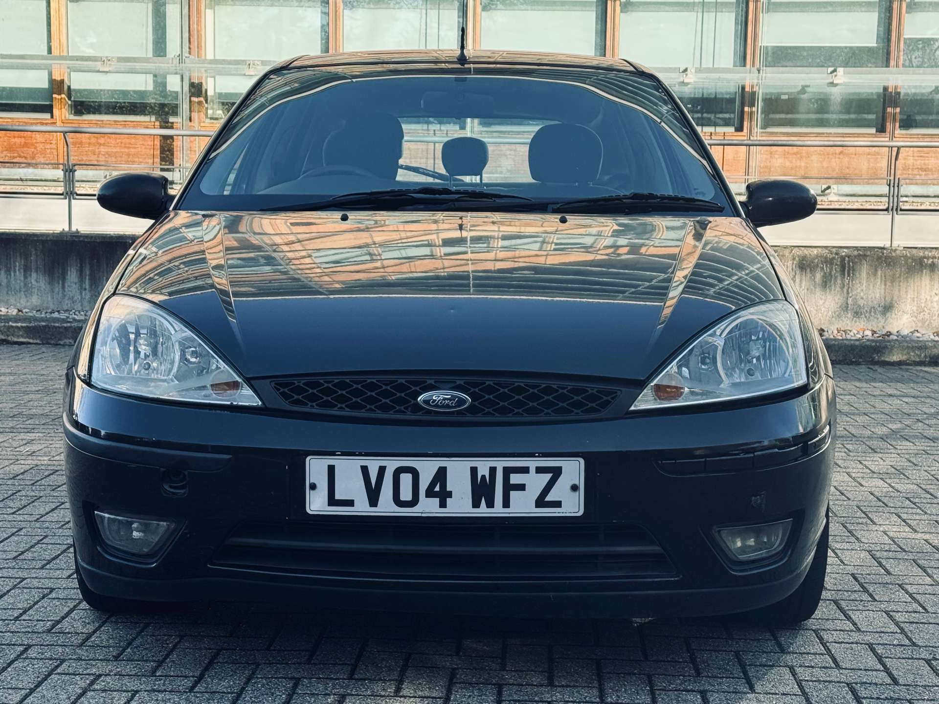 FORD FOCUS 1.6 Focus Zetec Auto 5dr #2