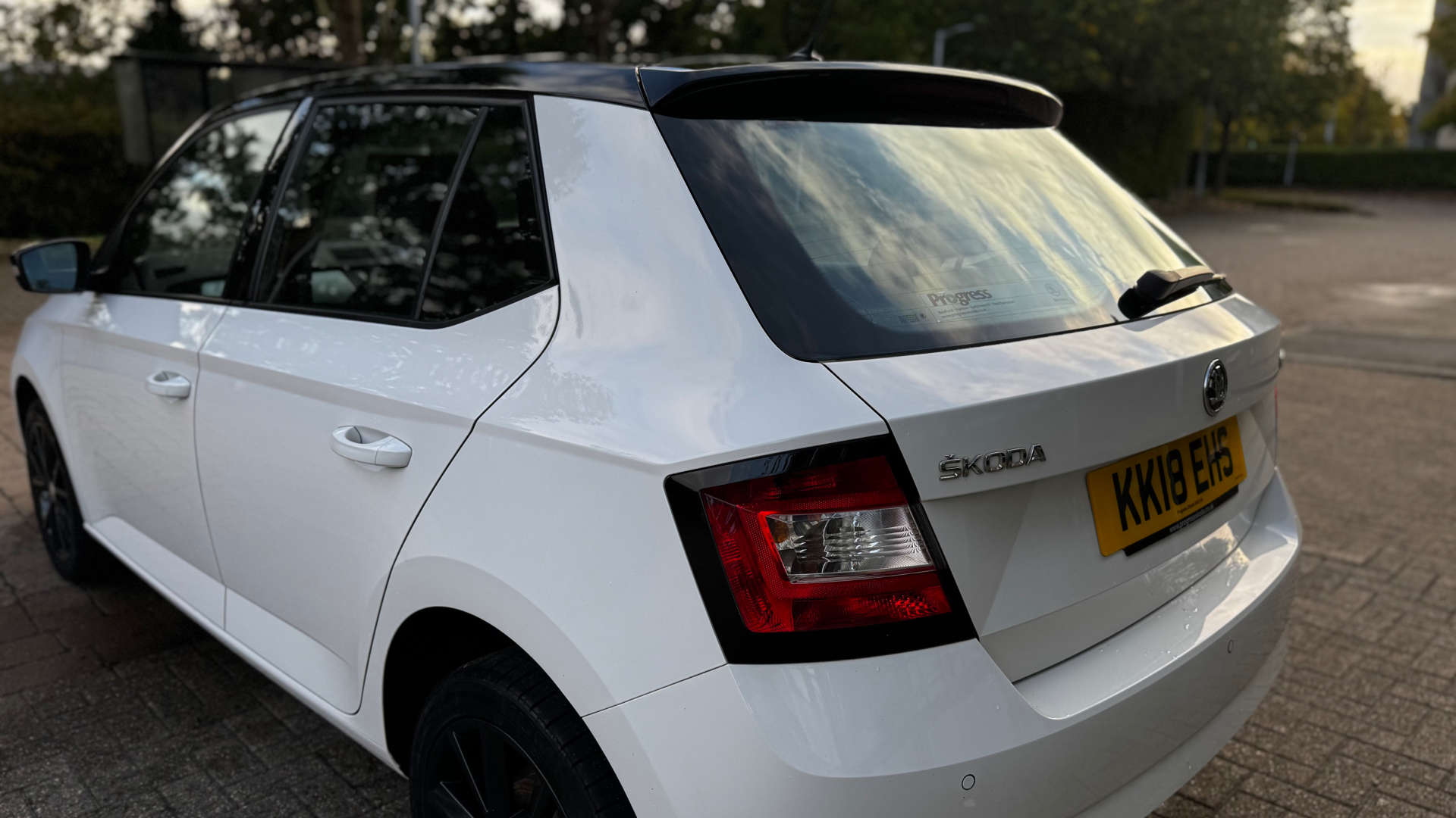 SKODA FABIA 1.0 Fabia Colour Edition MPI 5dr #22