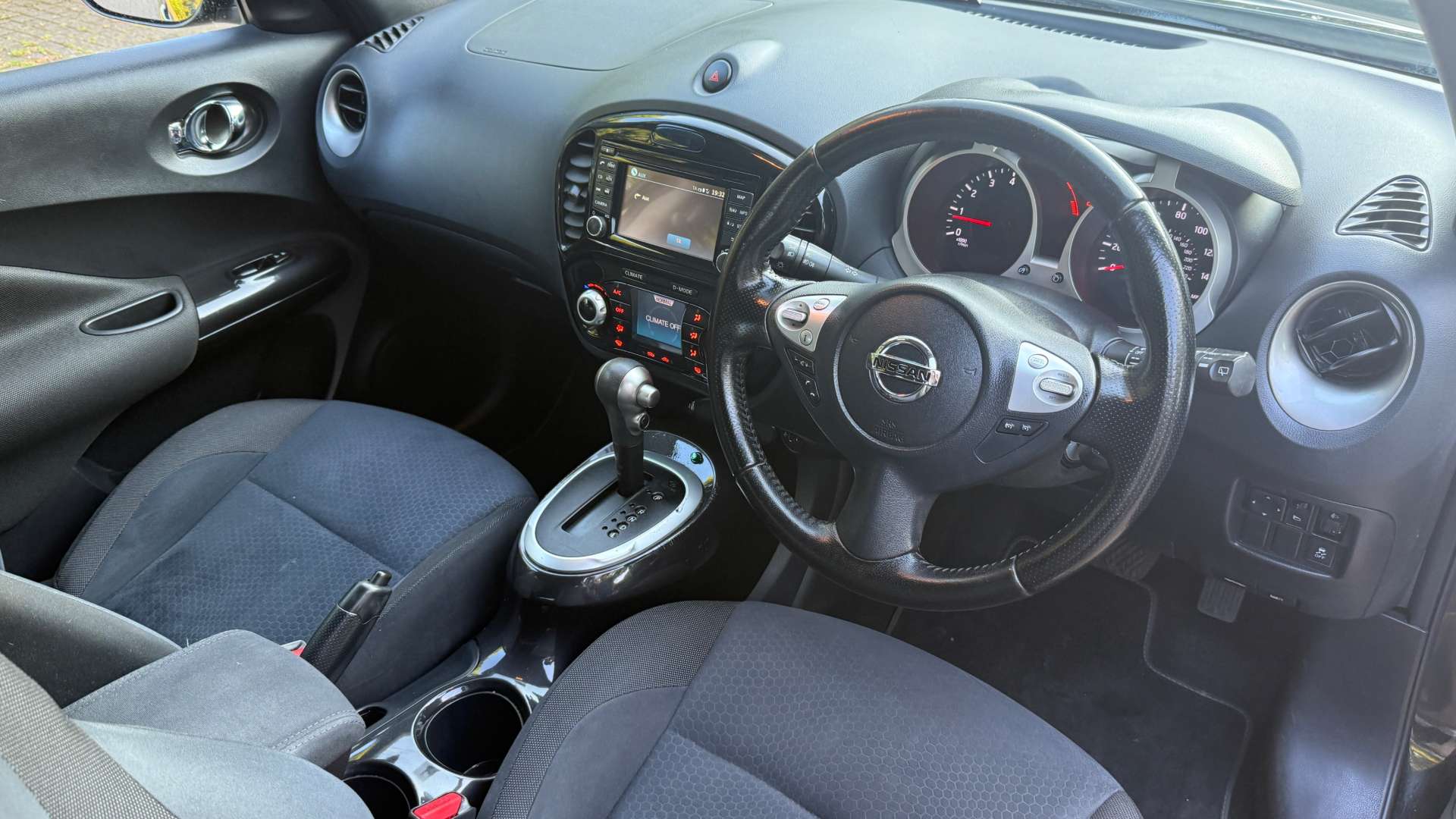 NISSAN JUKE 1.6 Juke N-Tec CVT 5dr #20