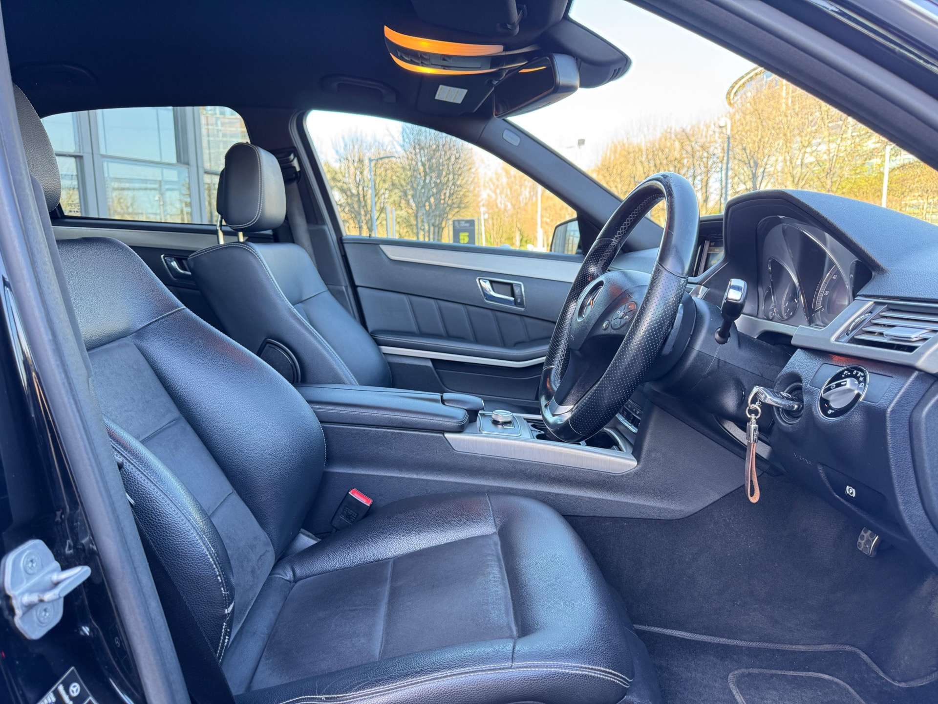 MERCEDES-BENZ E-CLASS 3.0 E350 BlueEfficiency Sport CDi Auto 4dr #2