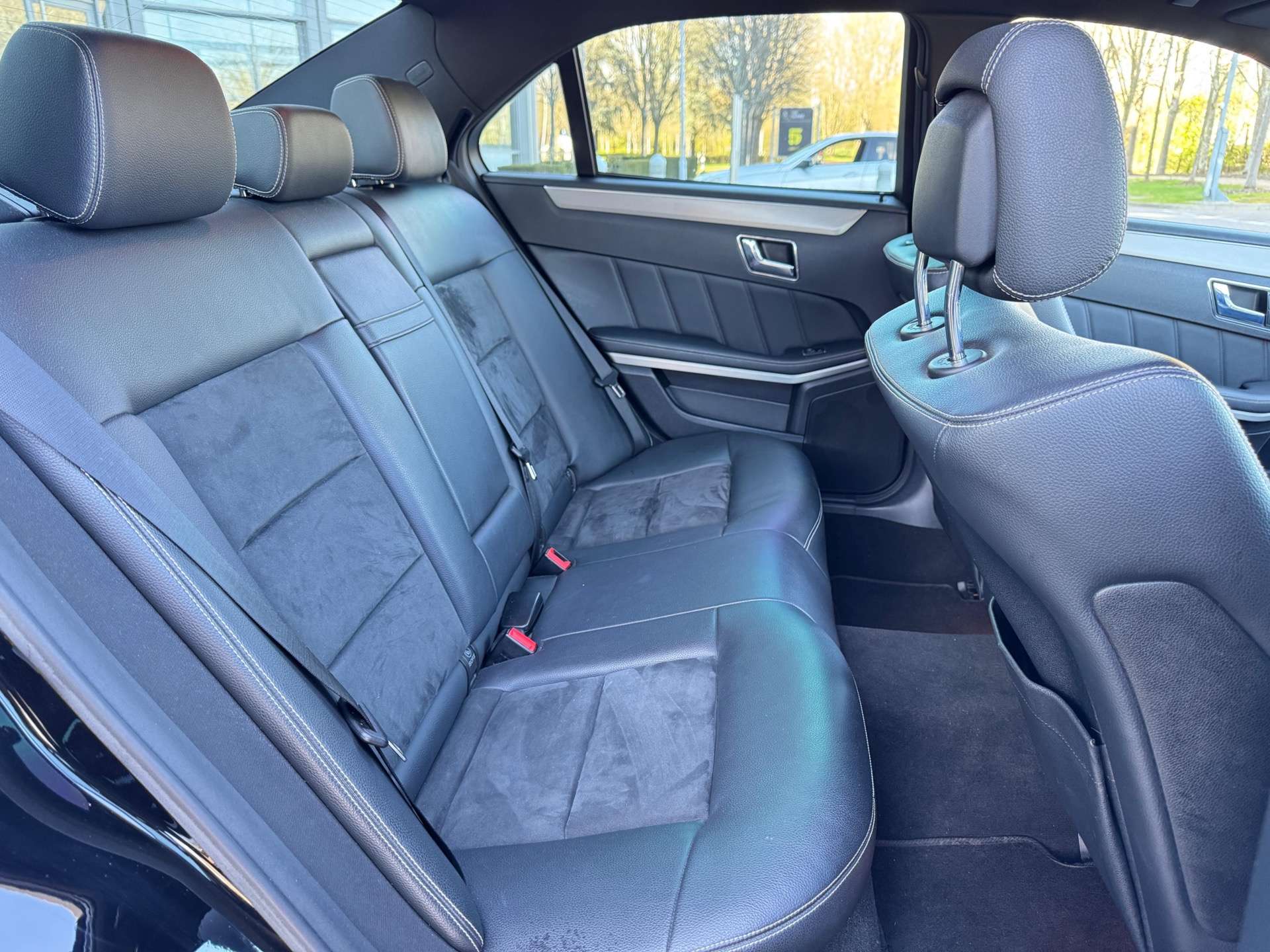 MERCEDES-BENZ E-CLASS 3.0 E350 BlueEfficiency Sport CDi Auto 4dr #5