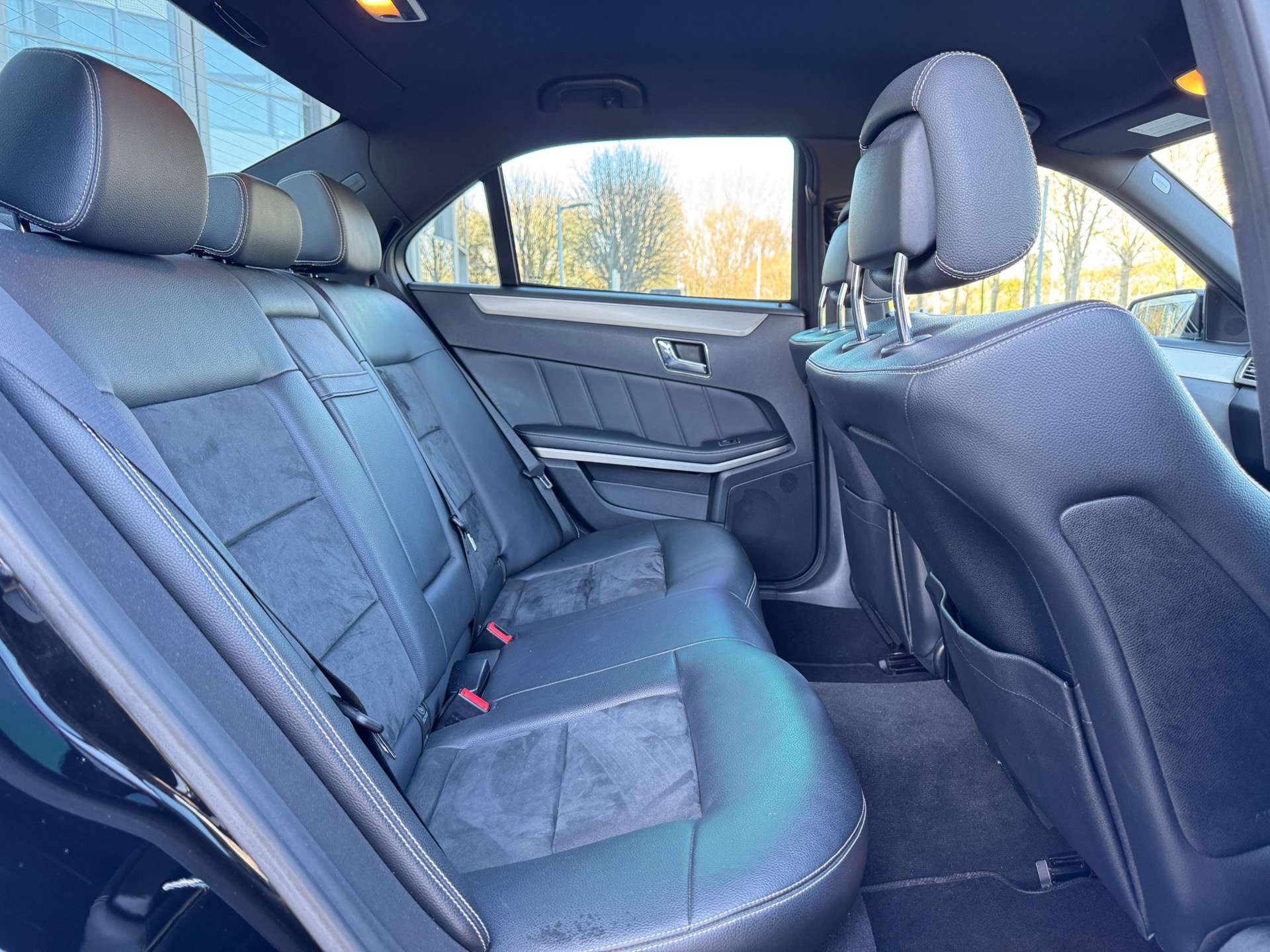 MERCEDES-BENZ E-CLASS 3.0 E350 BlueEfficiency Sport CDi Auto 4dr #6