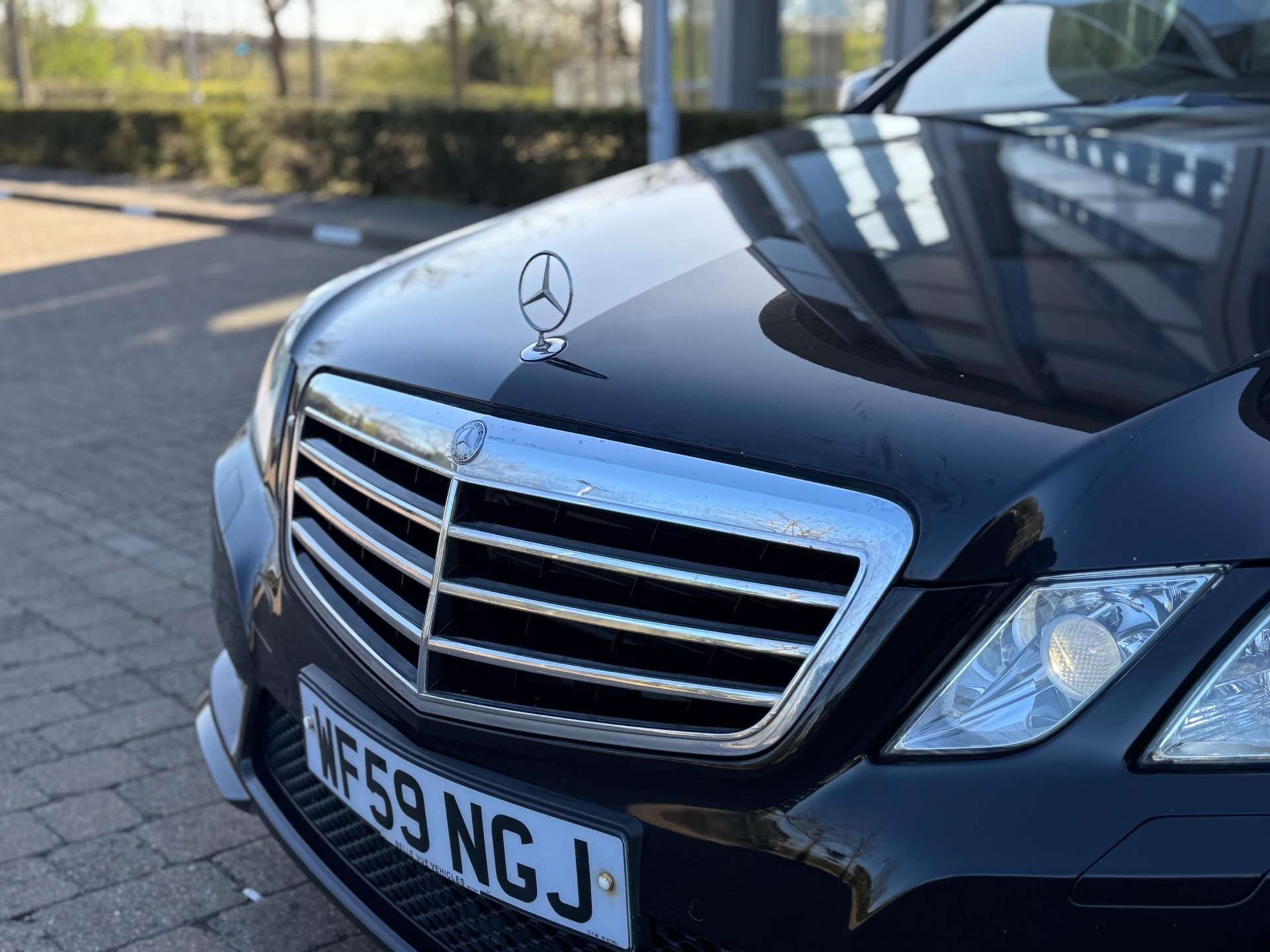 MERCEDES-BENZ E-CLASS 3.0 E350 BlueEfficiency Sport CDi Auto 4dr #42