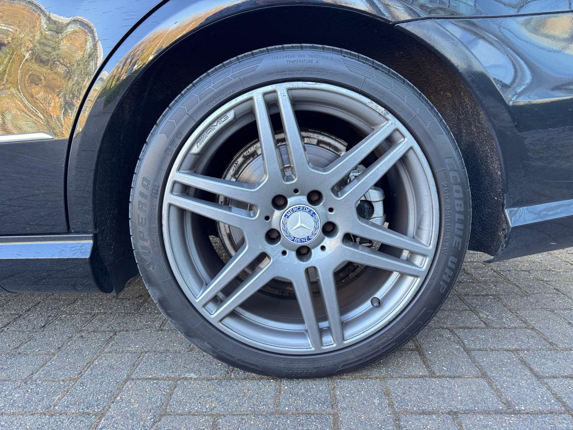 MERCEDES-BENZ E-CLASS 3.0 E350 BlueEfficiency Sport CDi Auto 4dr #50