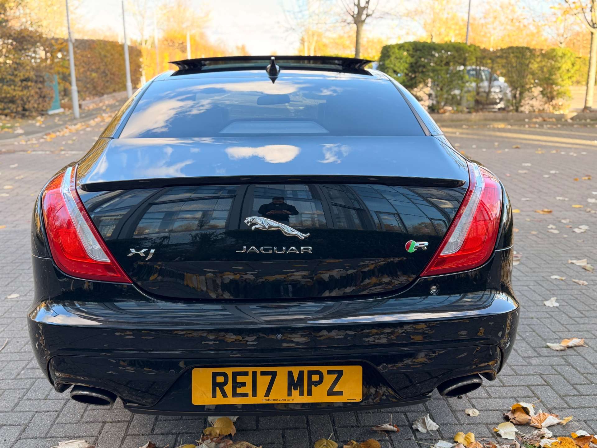 JAGUAR XJ 3.0 XJ R-Sport V6 Auto 4dr #9