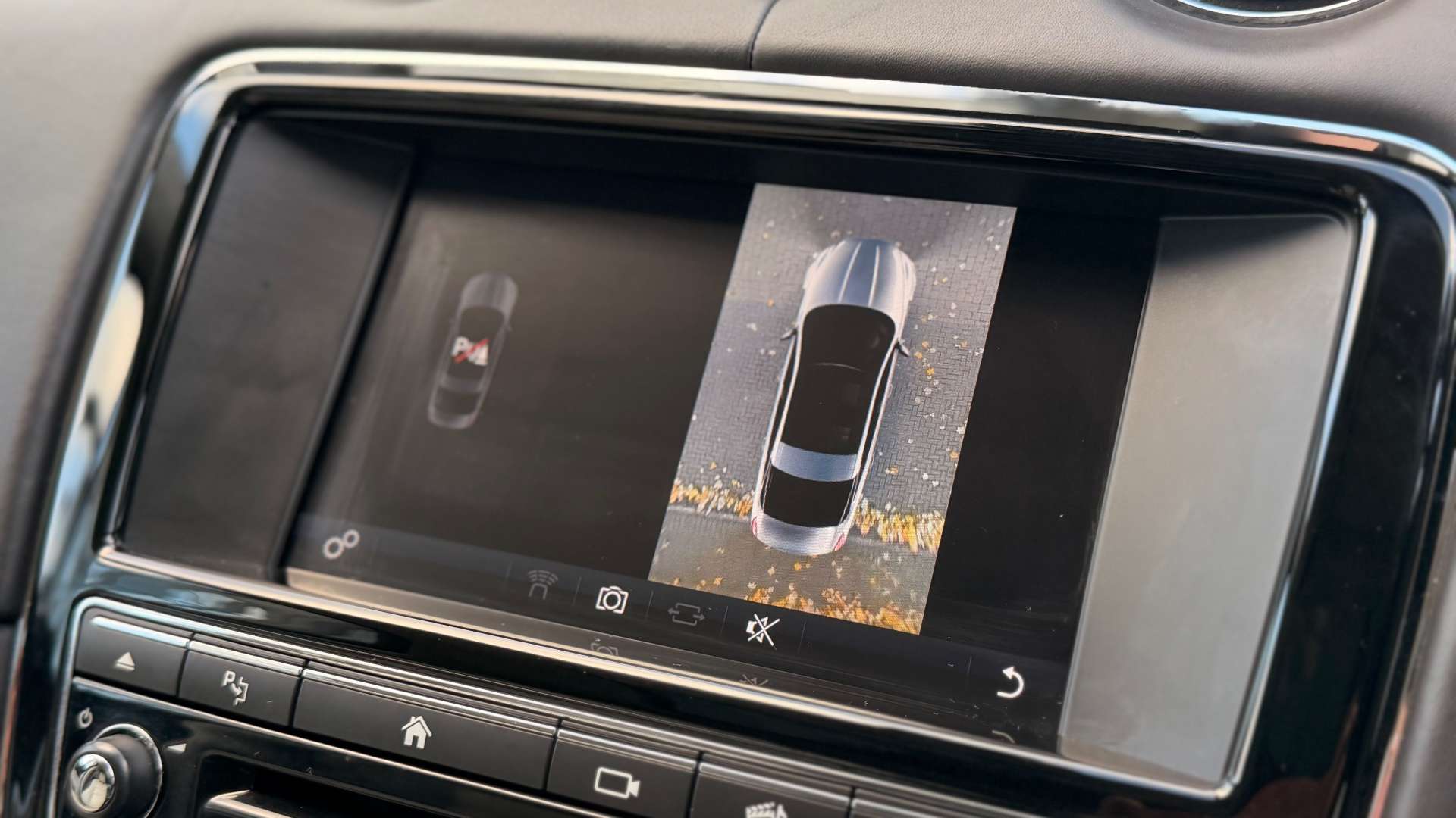 JAGUAR XJ 3.0 XJ R-Sport V6 Auto 4dr #12