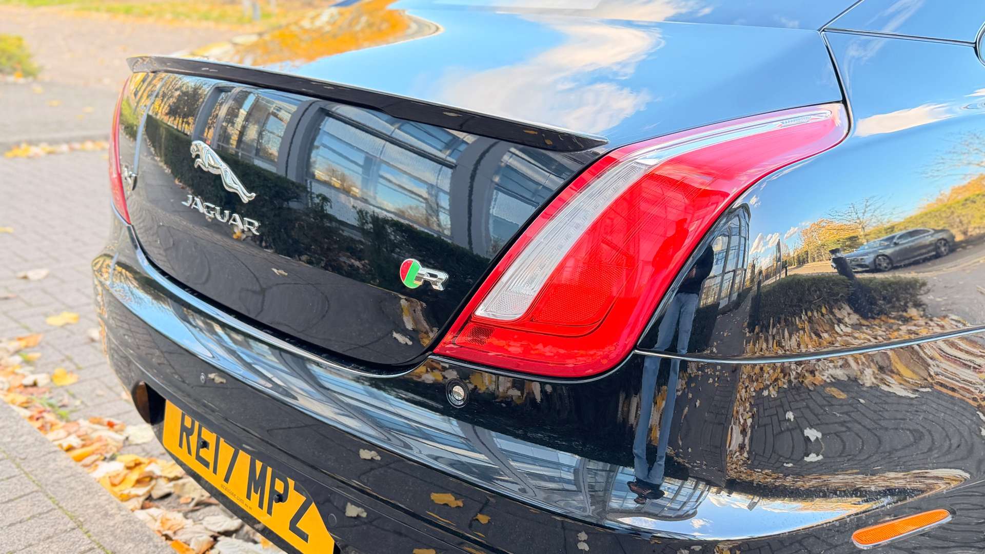 JAGUAR XJ 3.0 XJ R-Sport V6 Auto 4dr #39