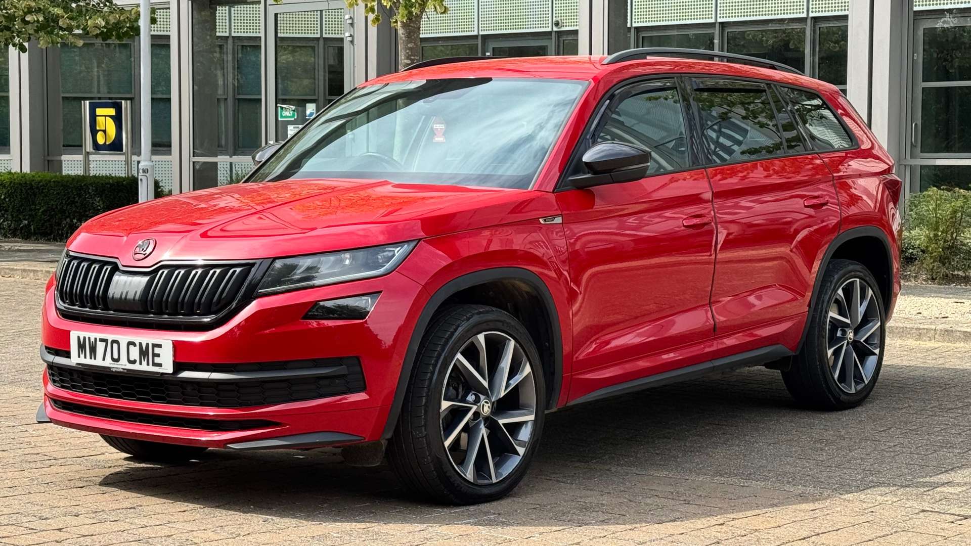 SKODA KODIAQ 2.0 Kodiaq Sportline TDI SCR 4x4 Semi-Auto 4WD 5dr #5