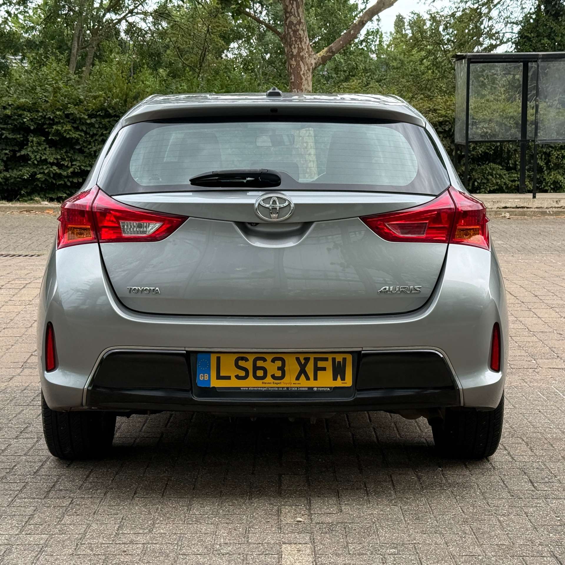 TOYOTA AURIS 1.3 Auris Icon Dual VVT-i 5dr #3