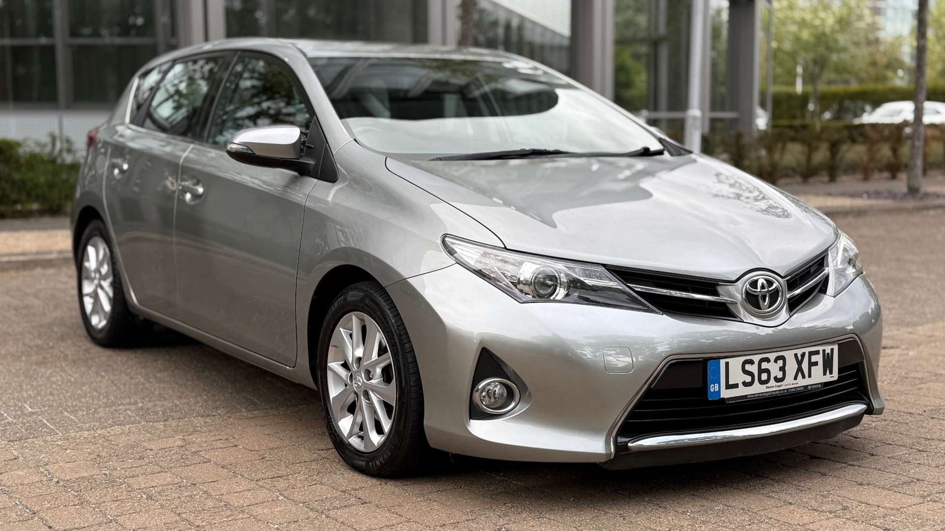 TOYOTA AURIS 1.3 Auris Icon Dual VVT-i 5dr #5