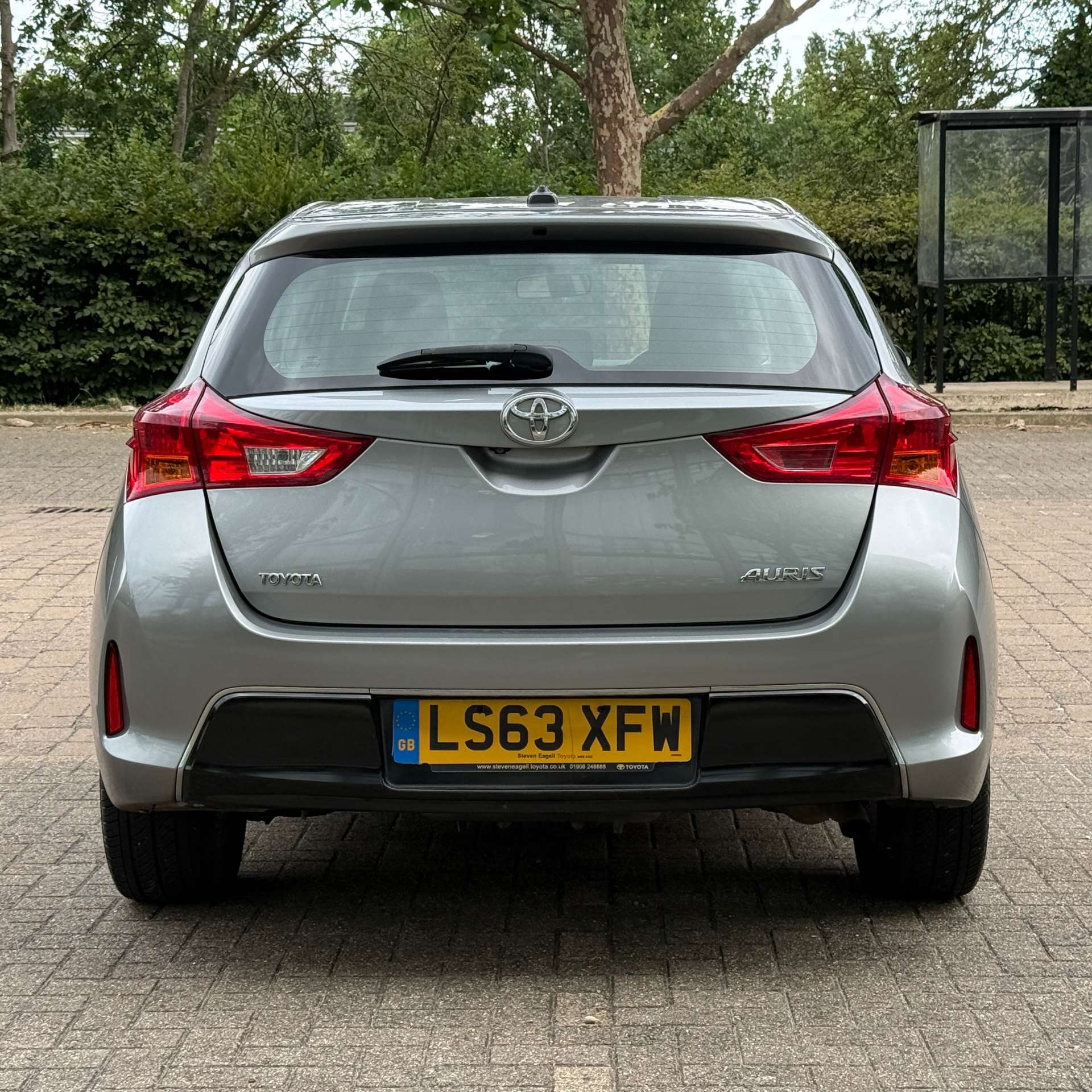 TOYOTA AURIS 1.3 Auris Icon Dual VVT-i 5dr #8