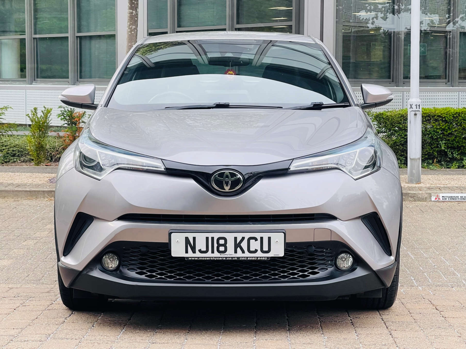 TOYOTA C-HR 1.2 C-HR Icon CVT 5dr #2