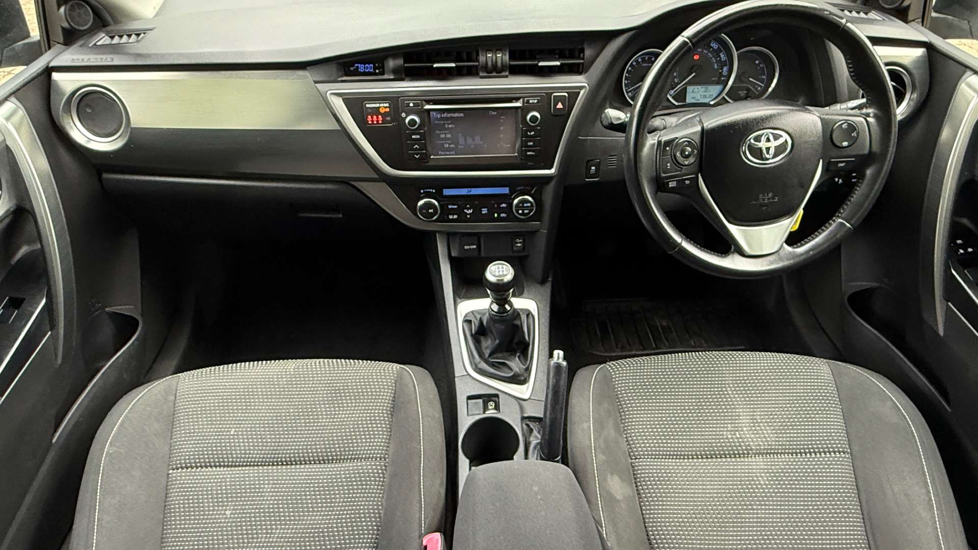 TOYOTA AURIS 1.3 Auris Icon Dual VVT-i 5dr #28