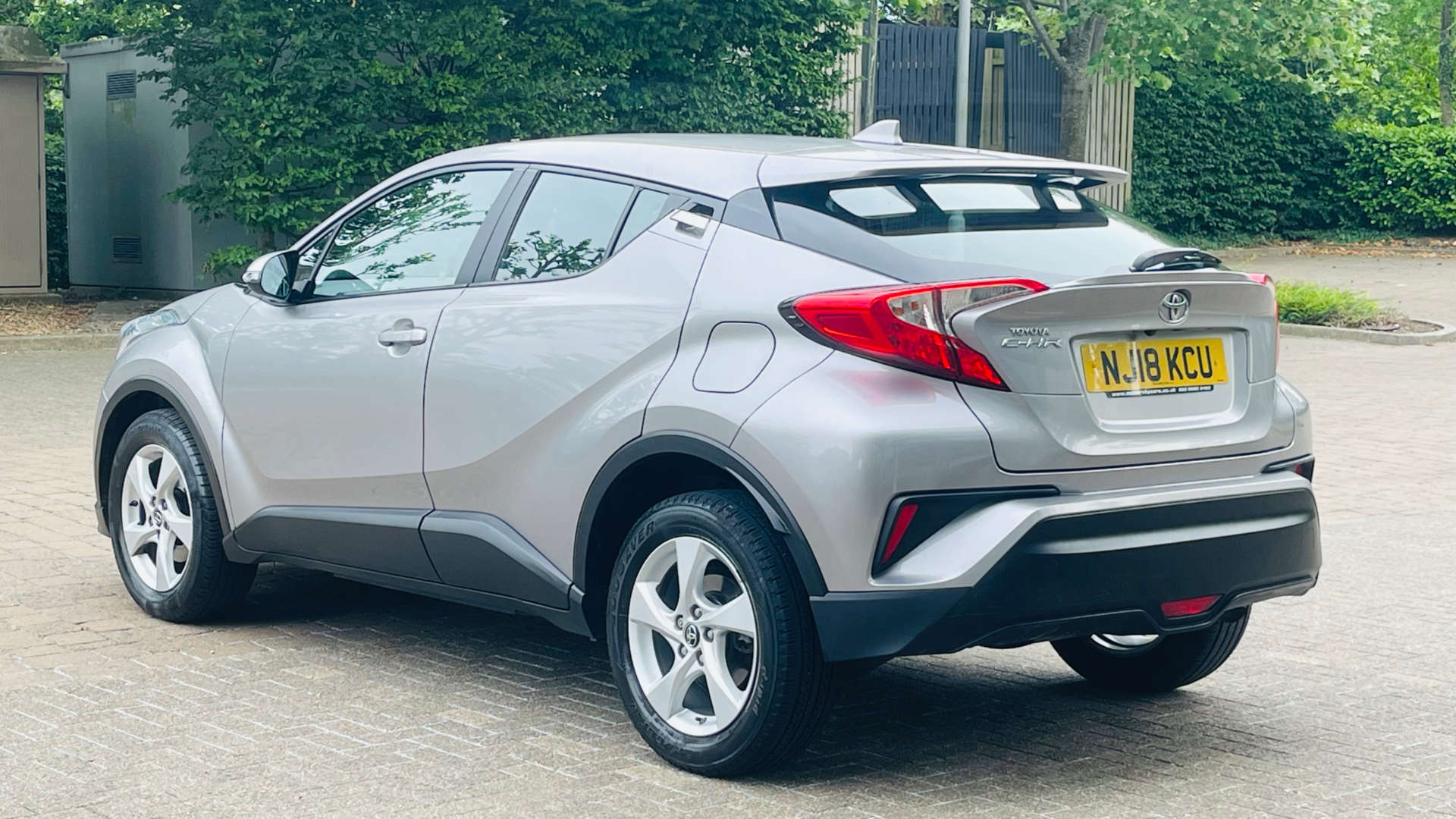 TOYOTA C-HR 1.2 C-HR Icon CVT 5dr #8