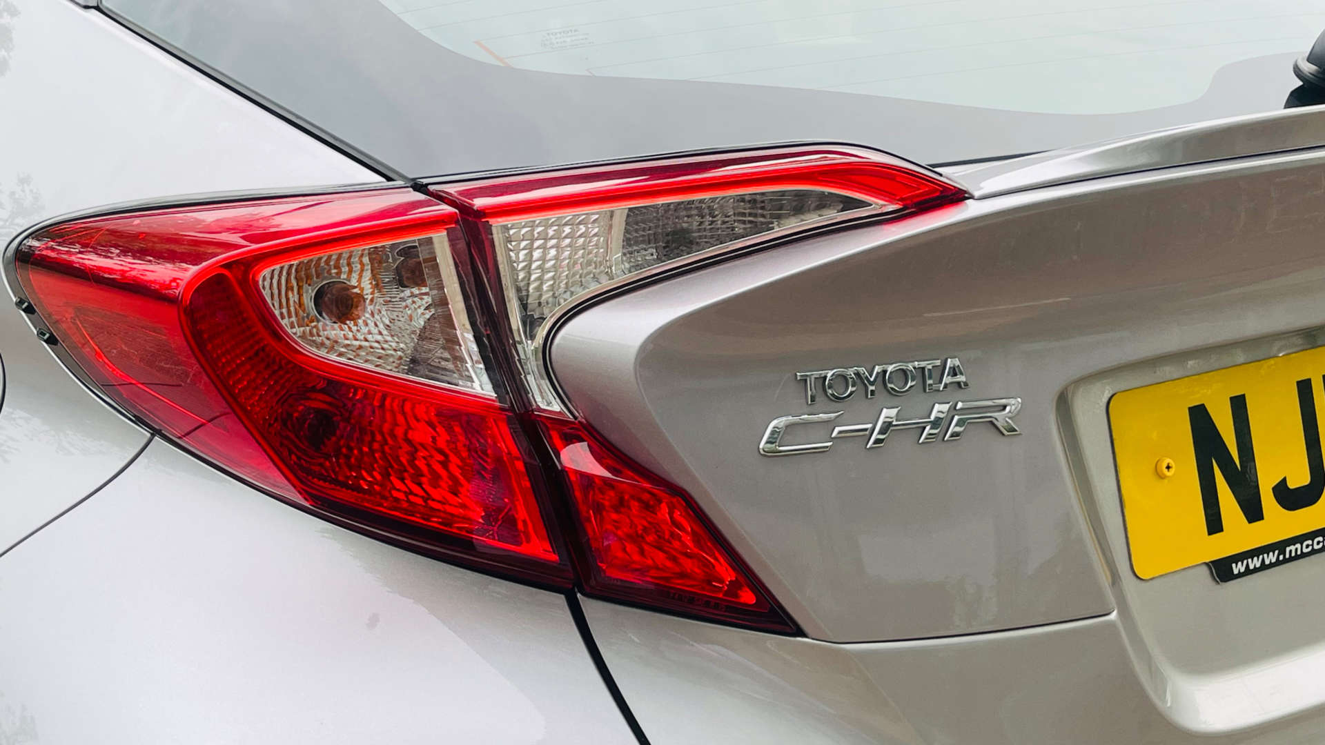 TOYOTA C-HR 1.2 C-HR Icon CVT 5dr #12