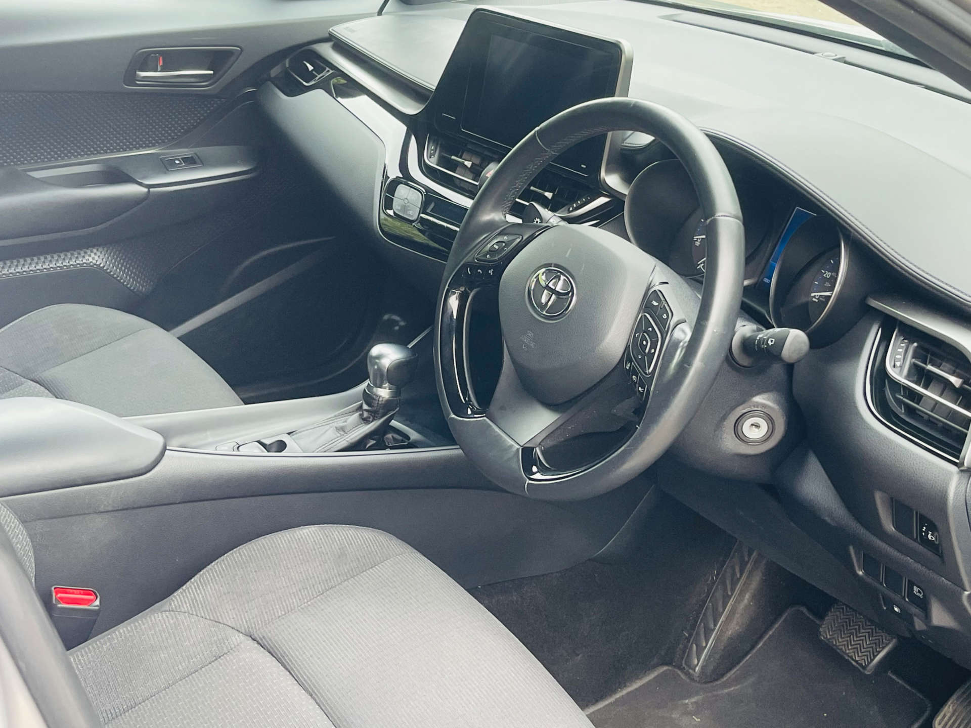 TOYOTA C-HR 1.2 C-HR Icon CVT 5dr #16