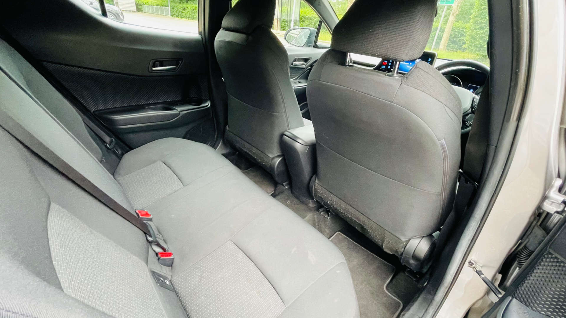 TOYOTA C-HR 1.2 C-HR Icon CVT 5dr #20