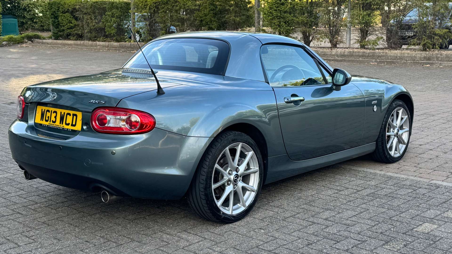 MAZDA MX-5 2.0 MX-5 i Roadster Sport Tech 2dr #3
