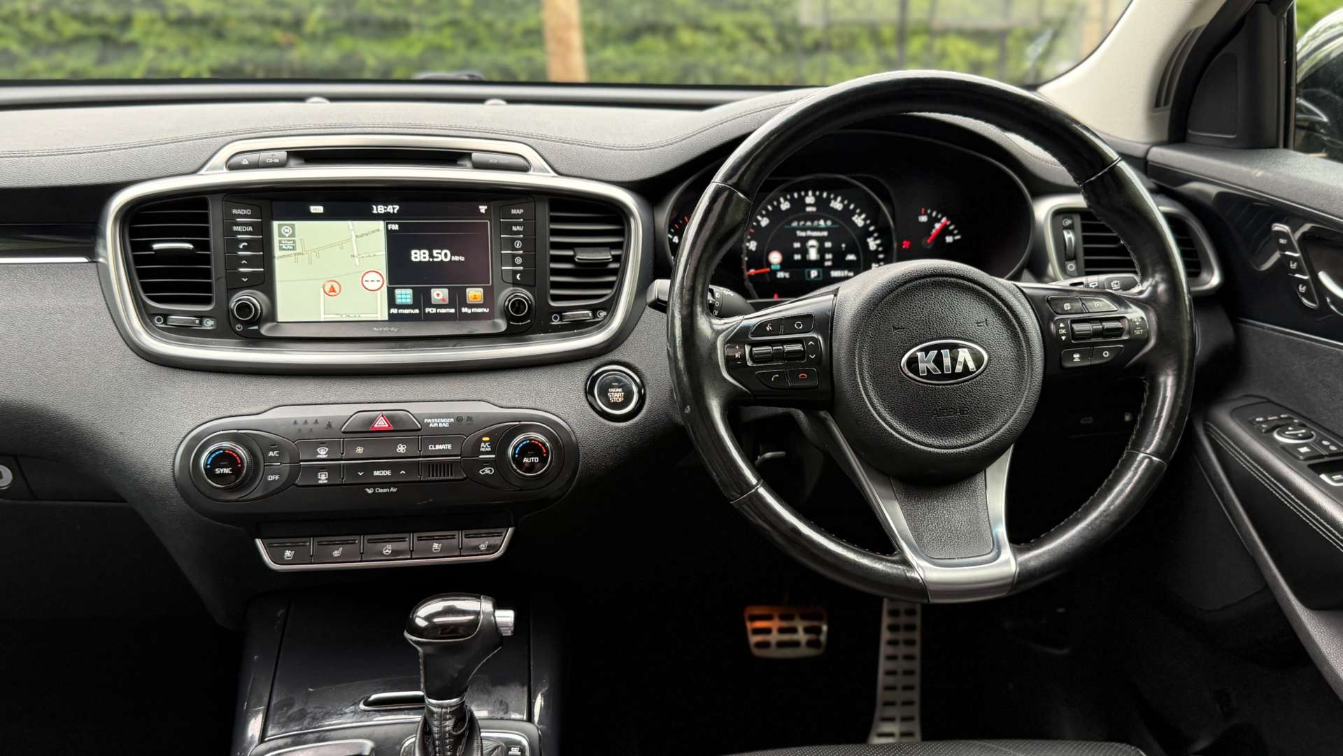 KIA SORENTO 2.2 Sorento KX-4 CRDi ISG 4x4 Auto 4WD 5dr #31