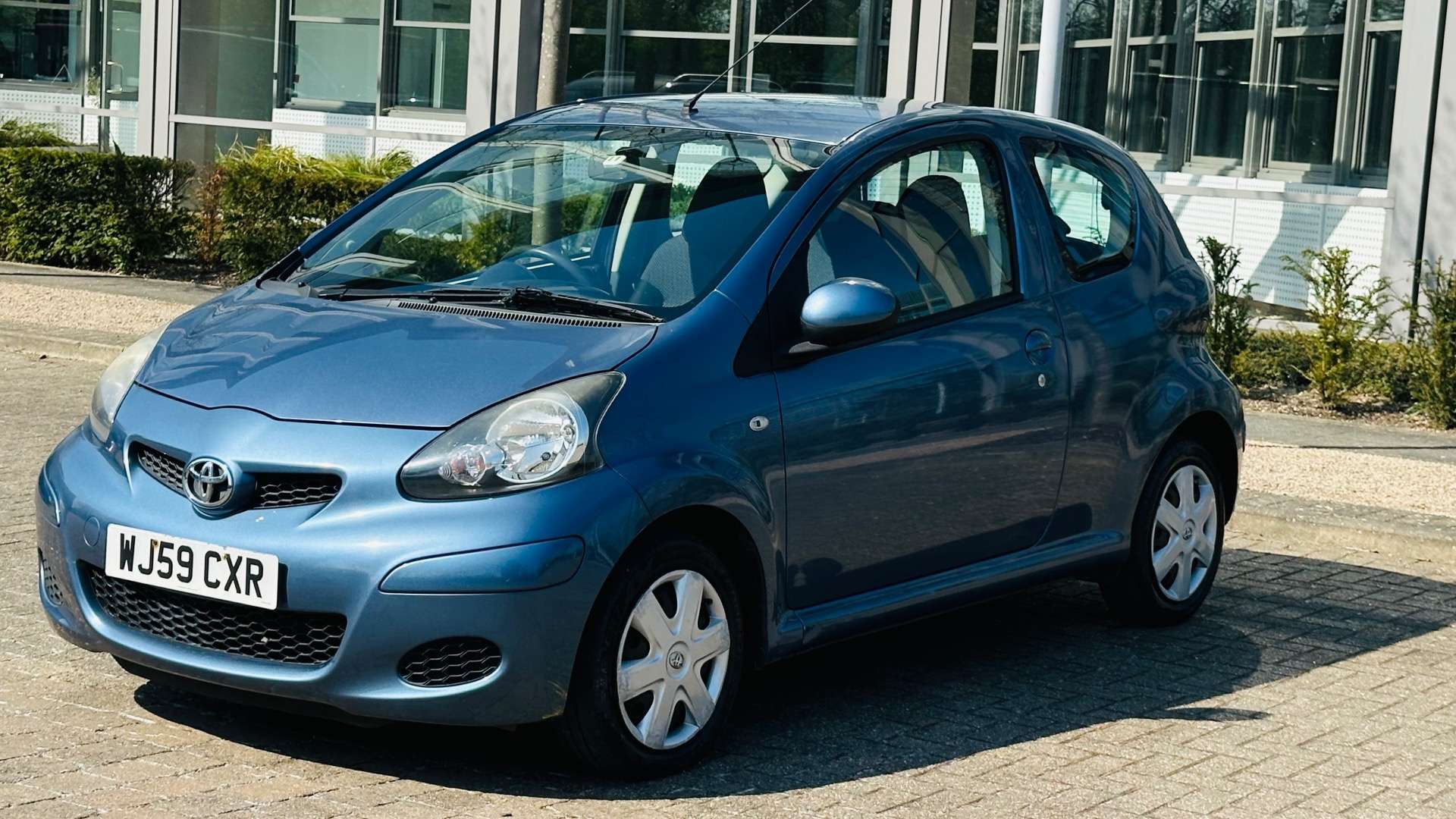 TOYOTA AYGO 1.0 Aygo+ VVT-i 3dr #4