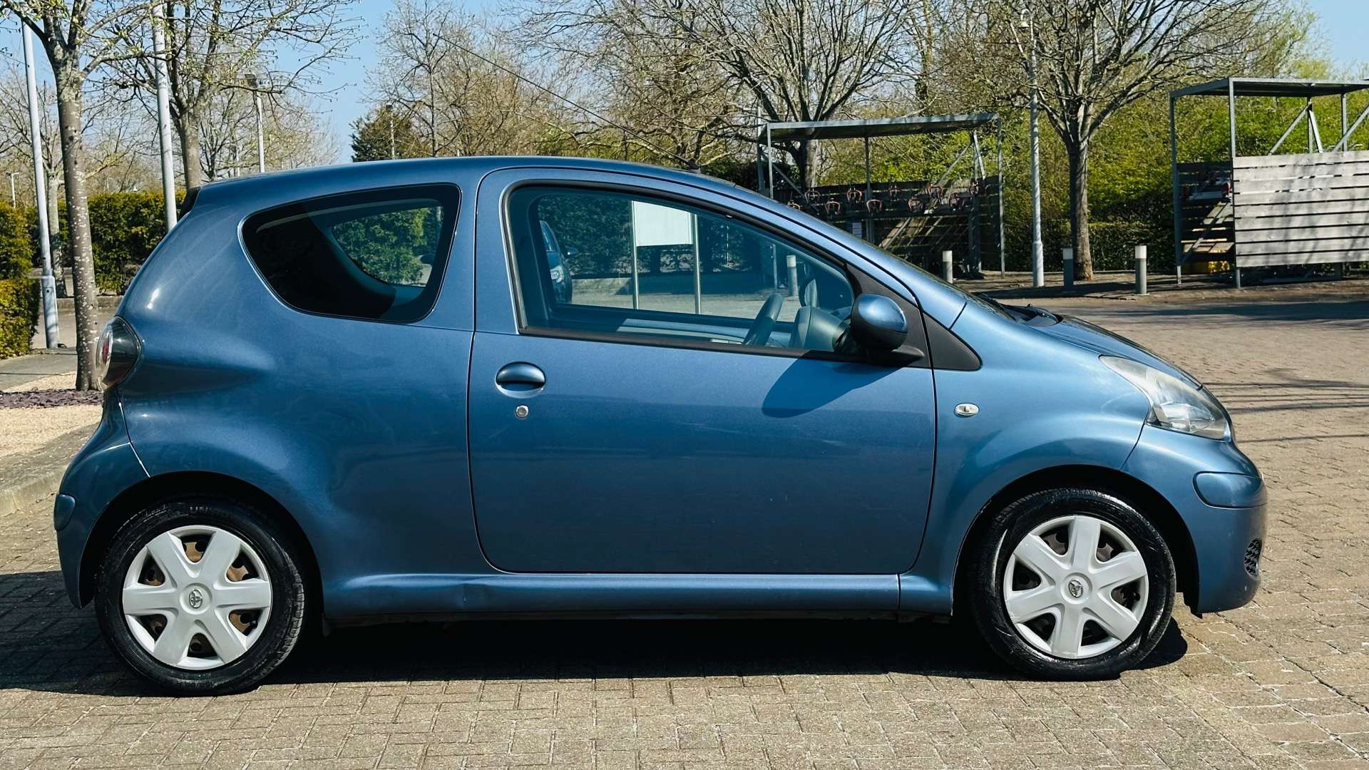 TOYOTA AYGO 1.0 Aygo+ VVT-i 3dr #9