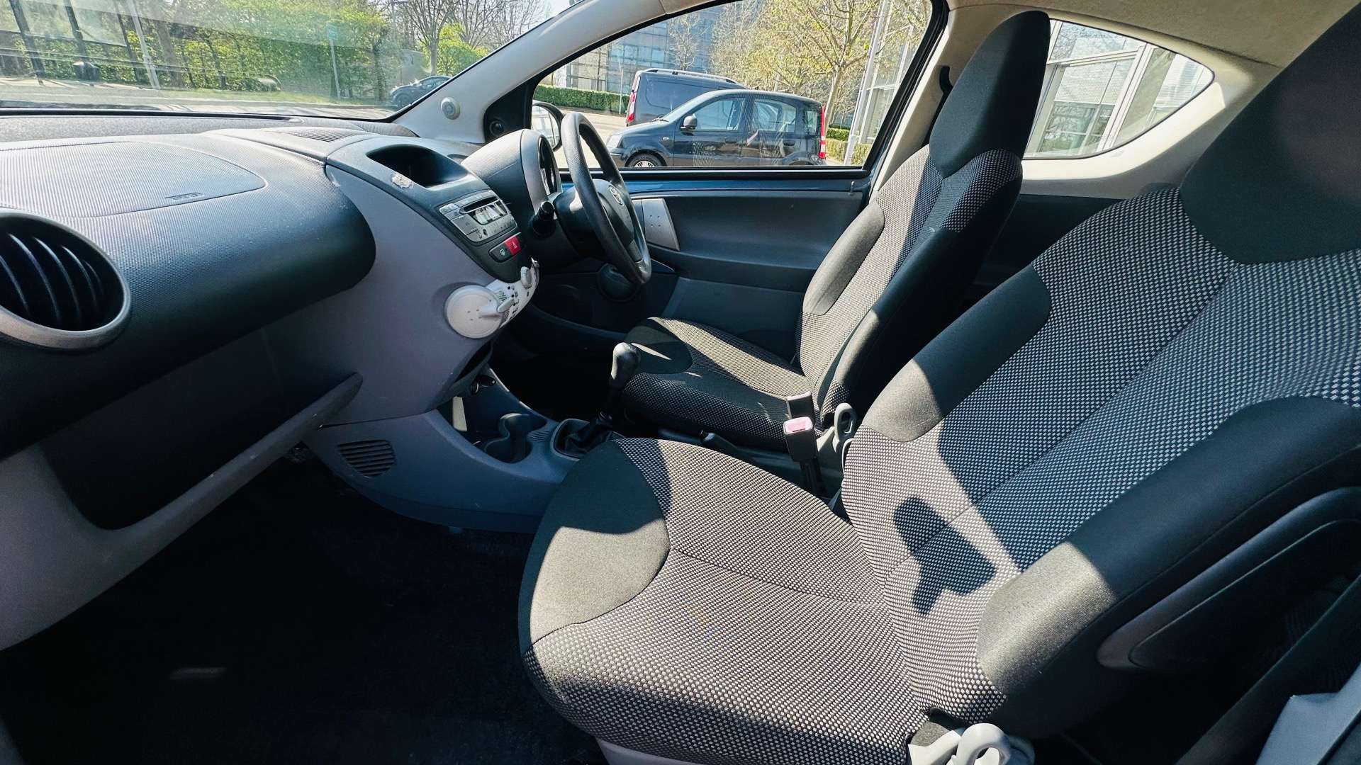TOYOTA AYGO 1.0 Aygo+ VVT-i 3dr #18