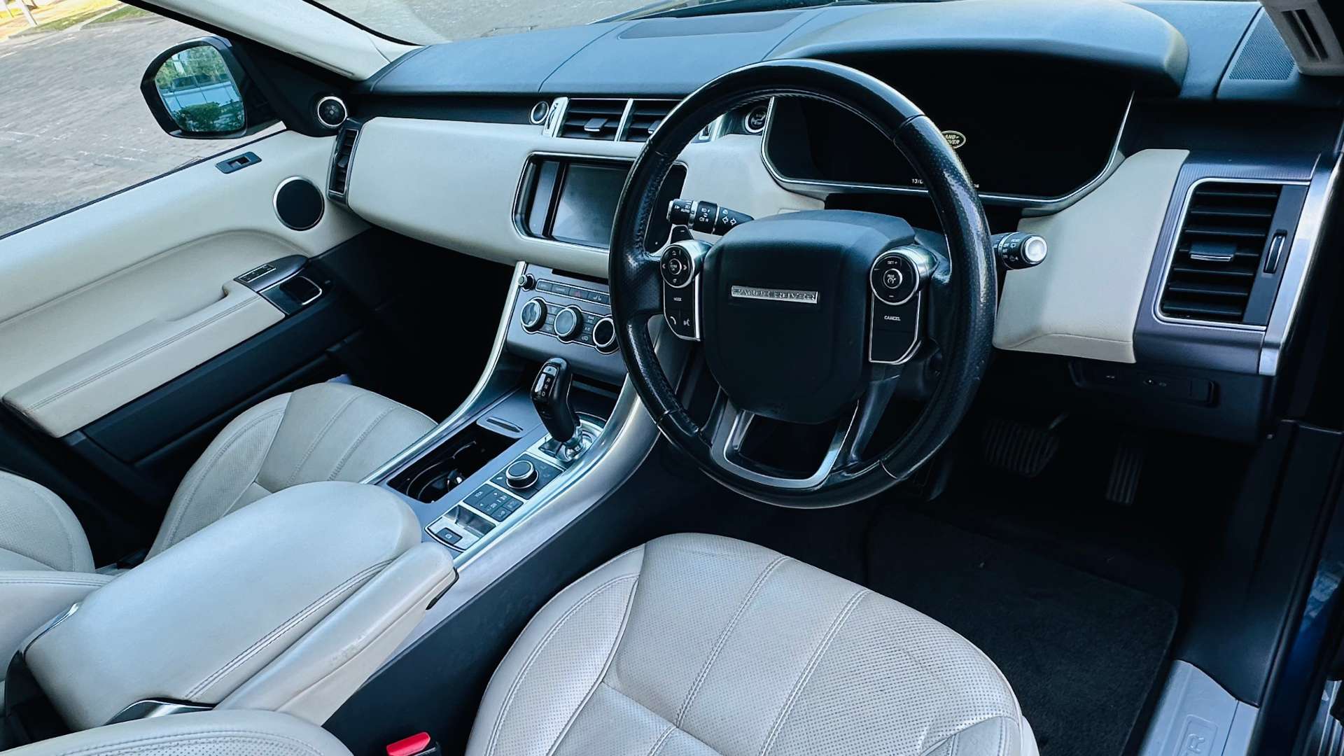 LAND ROVER RANGE ROVER SPORT 3.0 Range Rover Sport HSE SDV6 Auto 4WD 5dr #1