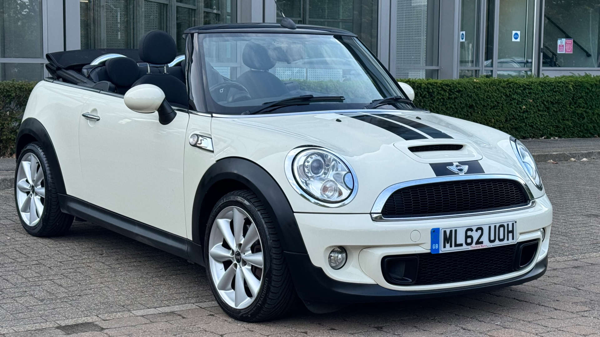 MINI CONVERTIBLE 1.6 Cooper S 2dr #1