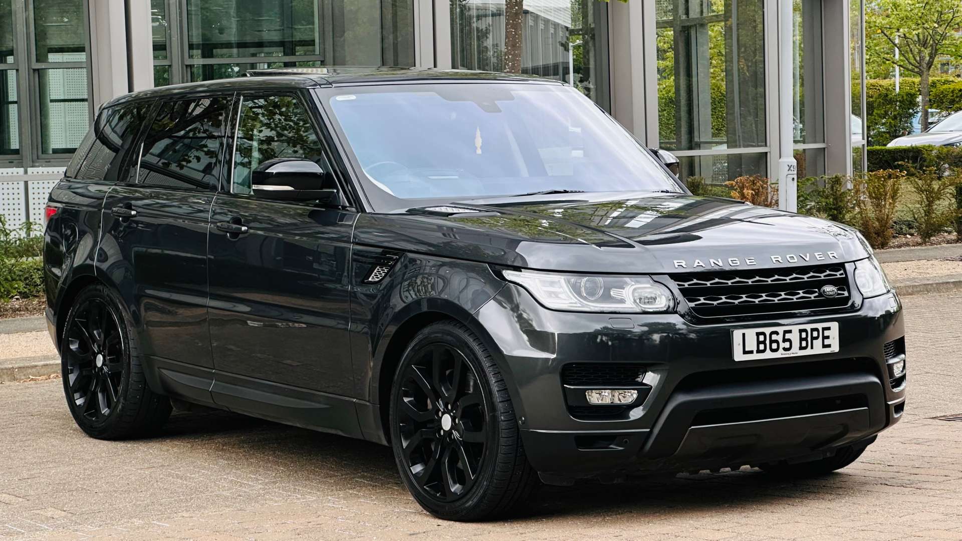 LAND ROVER RANGE ROVER SPORT 3.0 Range Rover Sport HSE Dynamic SDV6 Auto 4WD 5dr #3