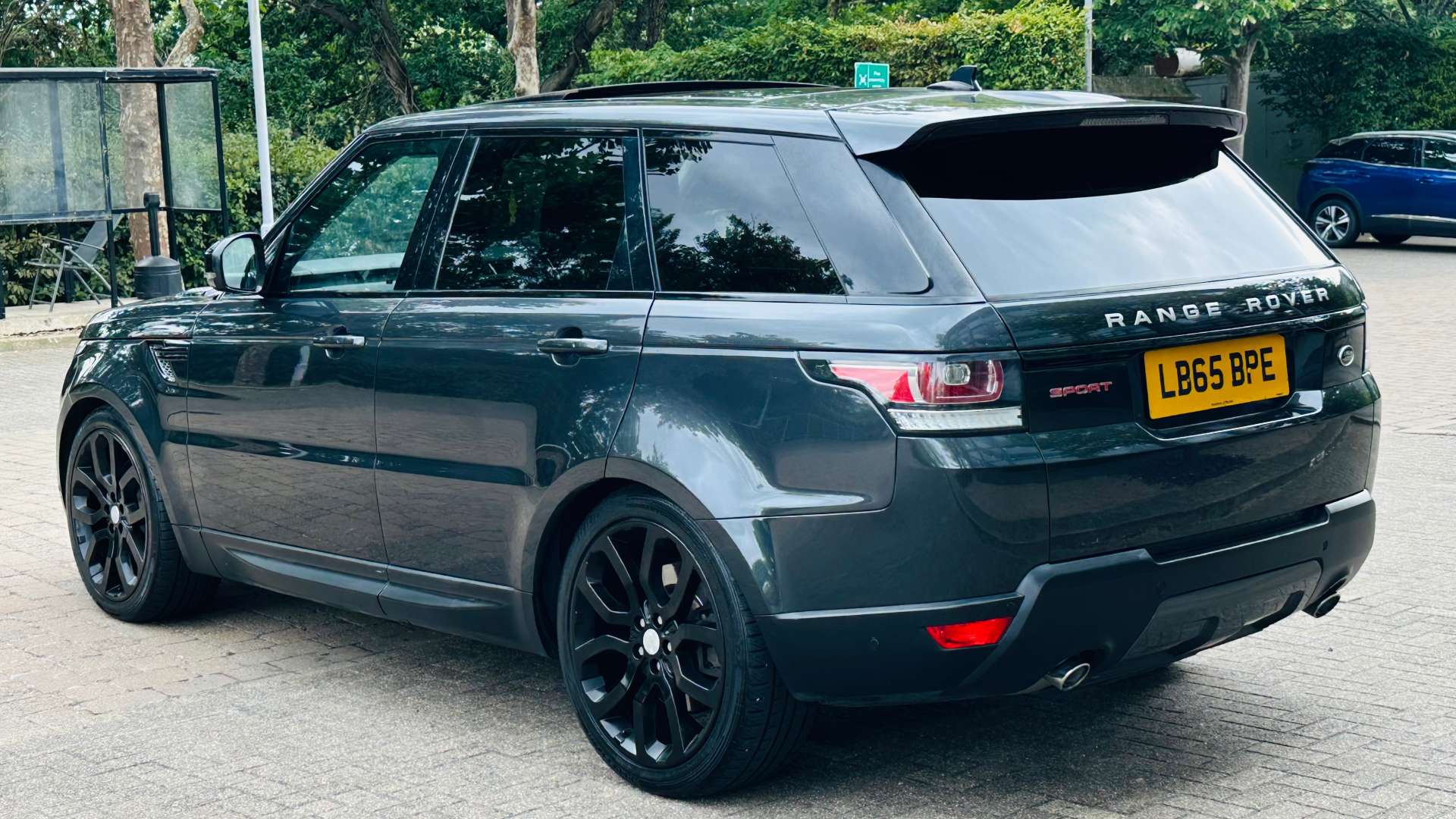 LAND ROVER RANGE ROVER SPORT 3.0 Range Rover Sport HSE Dynamic SDV6 Auto 4WD 5dr #10