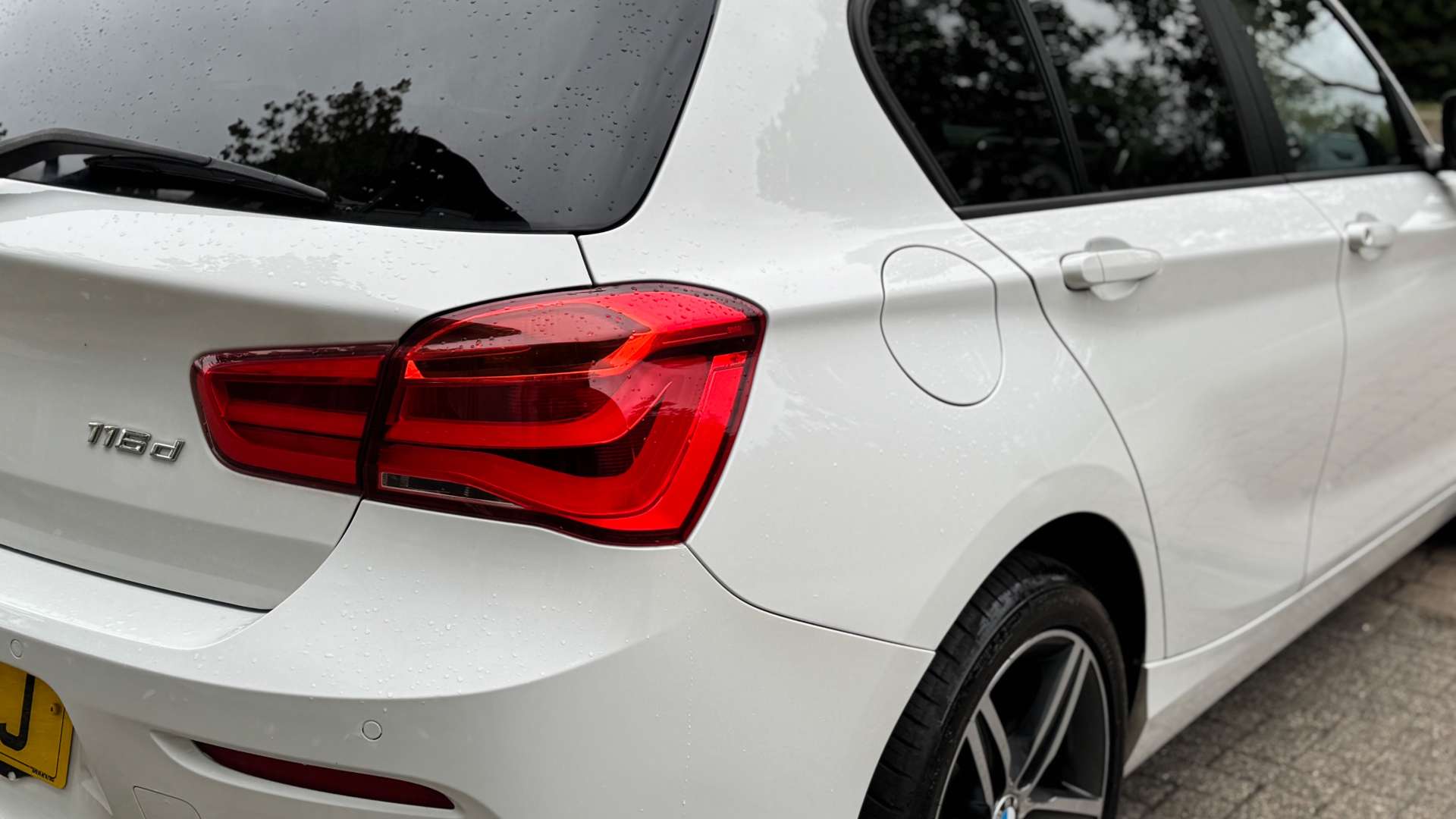BMW 1 SERIES 1.5 116D Sport Auto 5dr #32