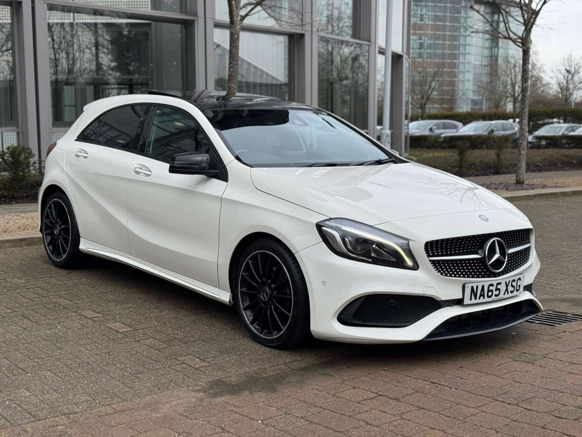 2016 A CLASS 2.1 A 200 D AMG LINE PREMIUM AUTO 5DR 90,000 MILES 2016... photo