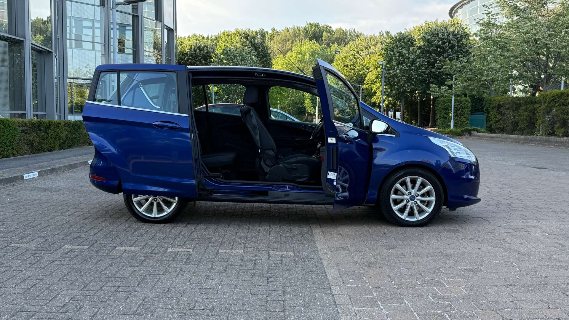 FORD B-MAX 1.6 B-Max Titanium Auto 5dr #37