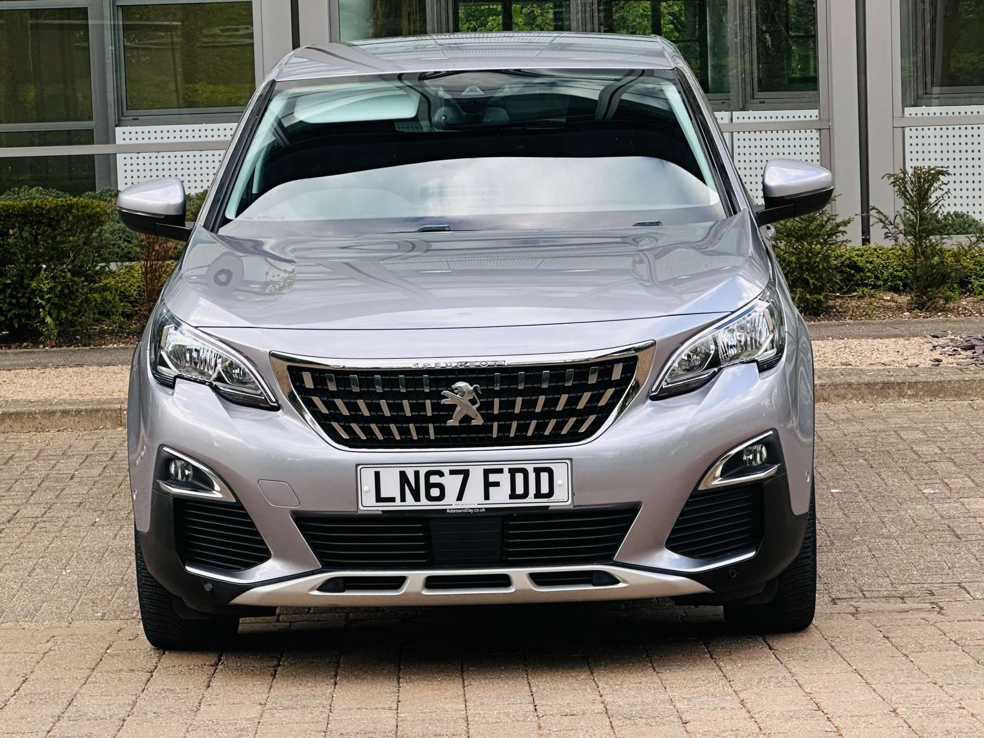 PEUGEOT 3008 1.2 3008 Allure S/S 5dr #6